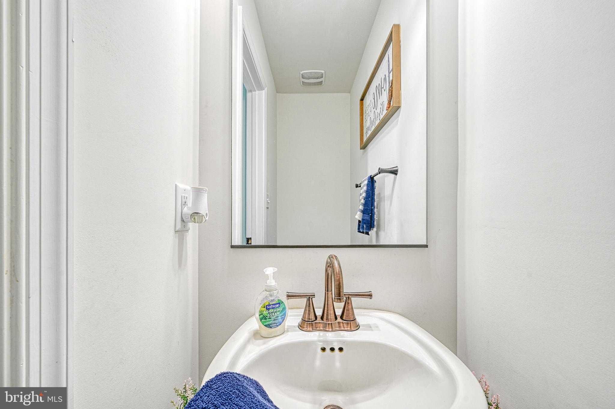 COUNTRYSIDE - Residential