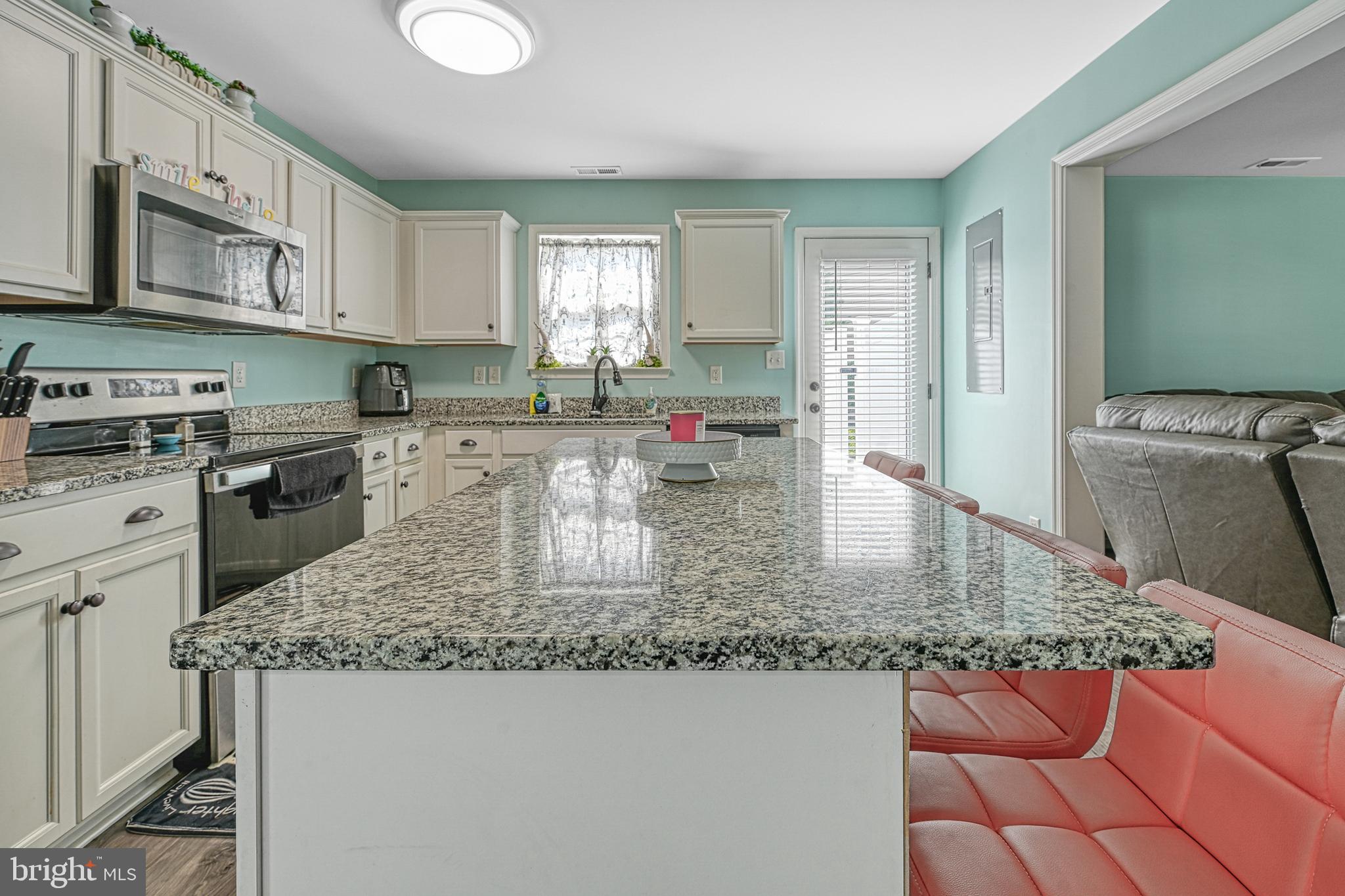 COUNTRYSIDE - Residential