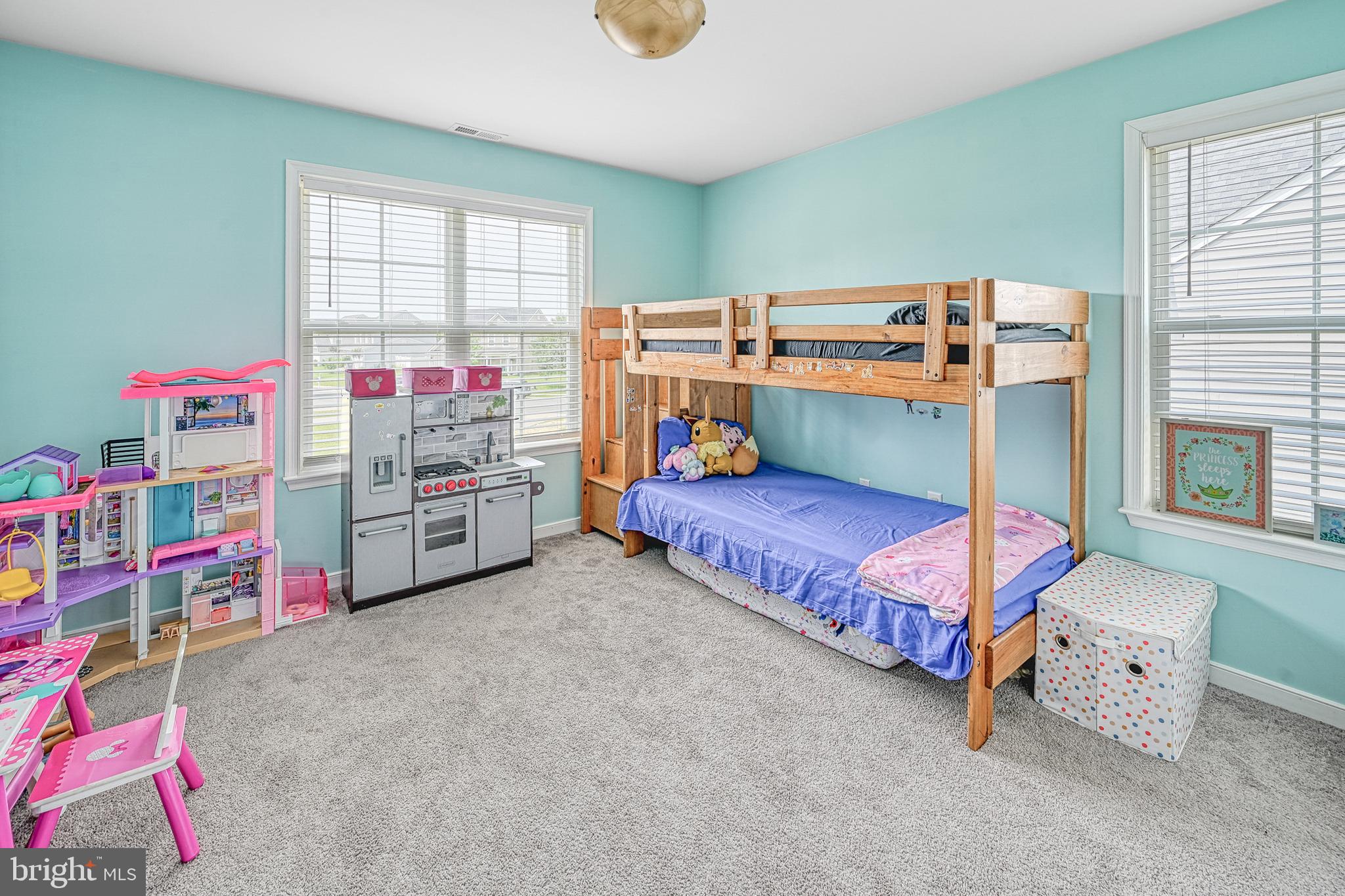 COUNTRYSIDE - Residential