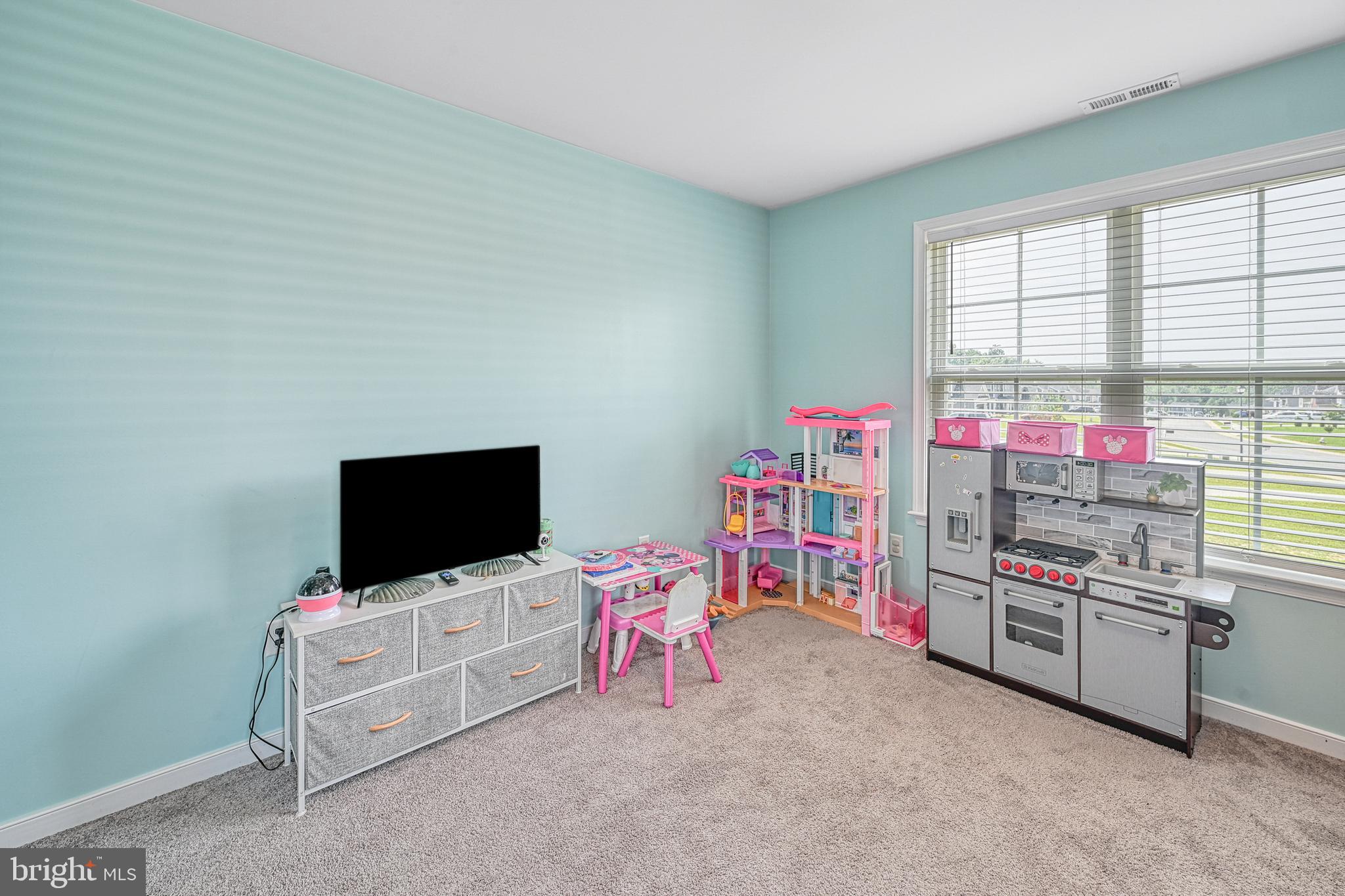 COUNTRYSIDE - Residential