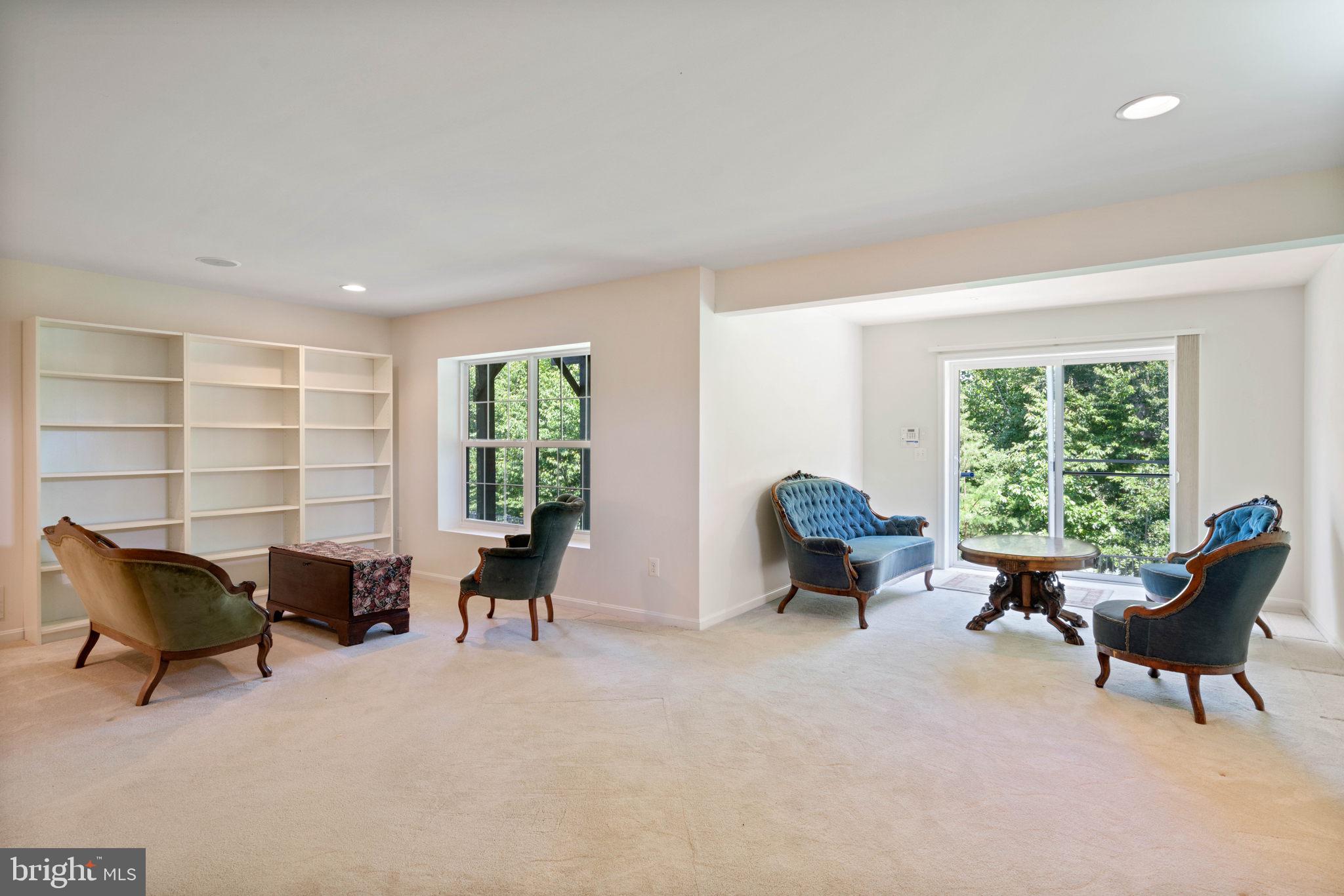 FOUR SEASONS AT HISTORIC VA - Residential