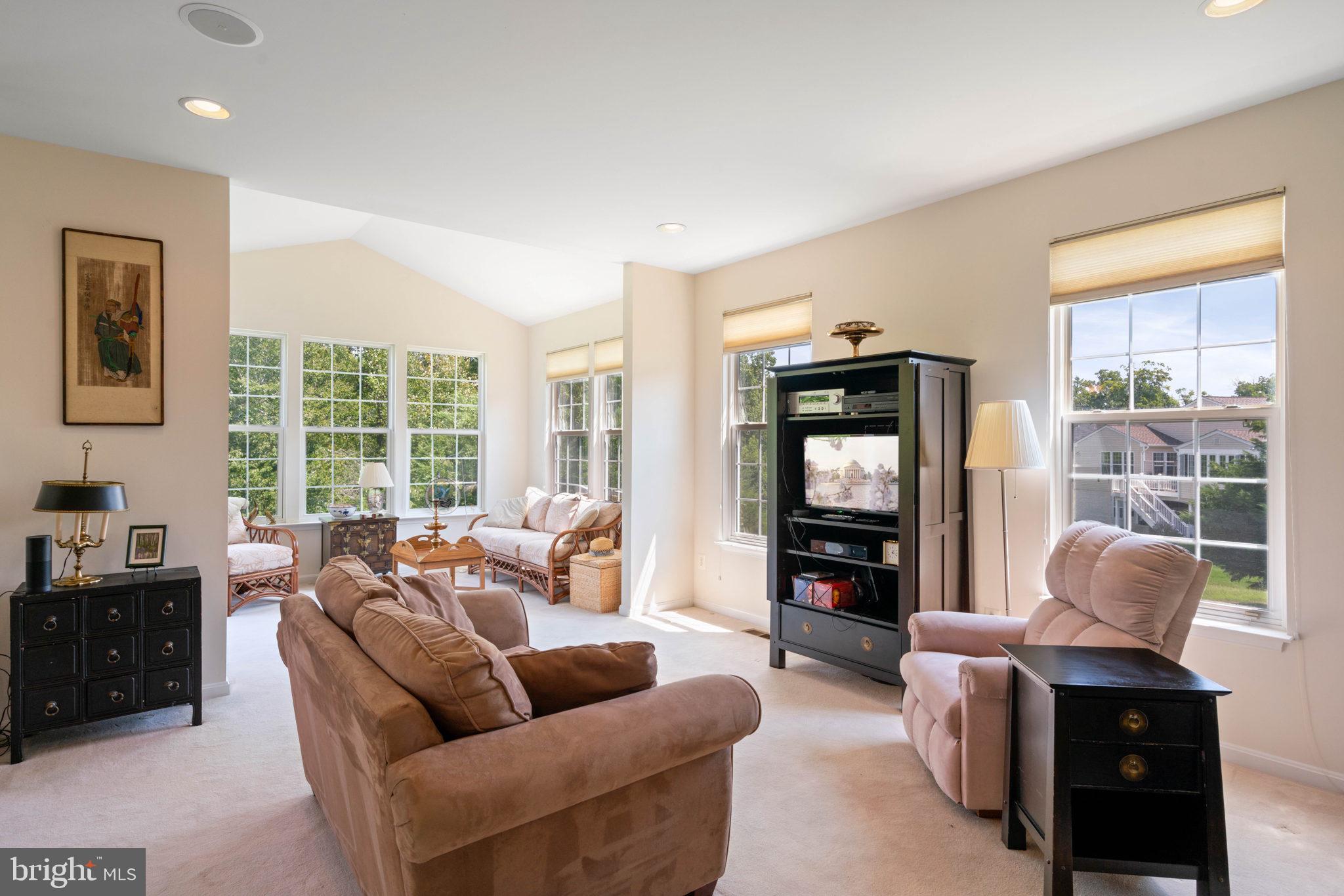 FOUR SEASONS AT HISTORIC VA - Residential