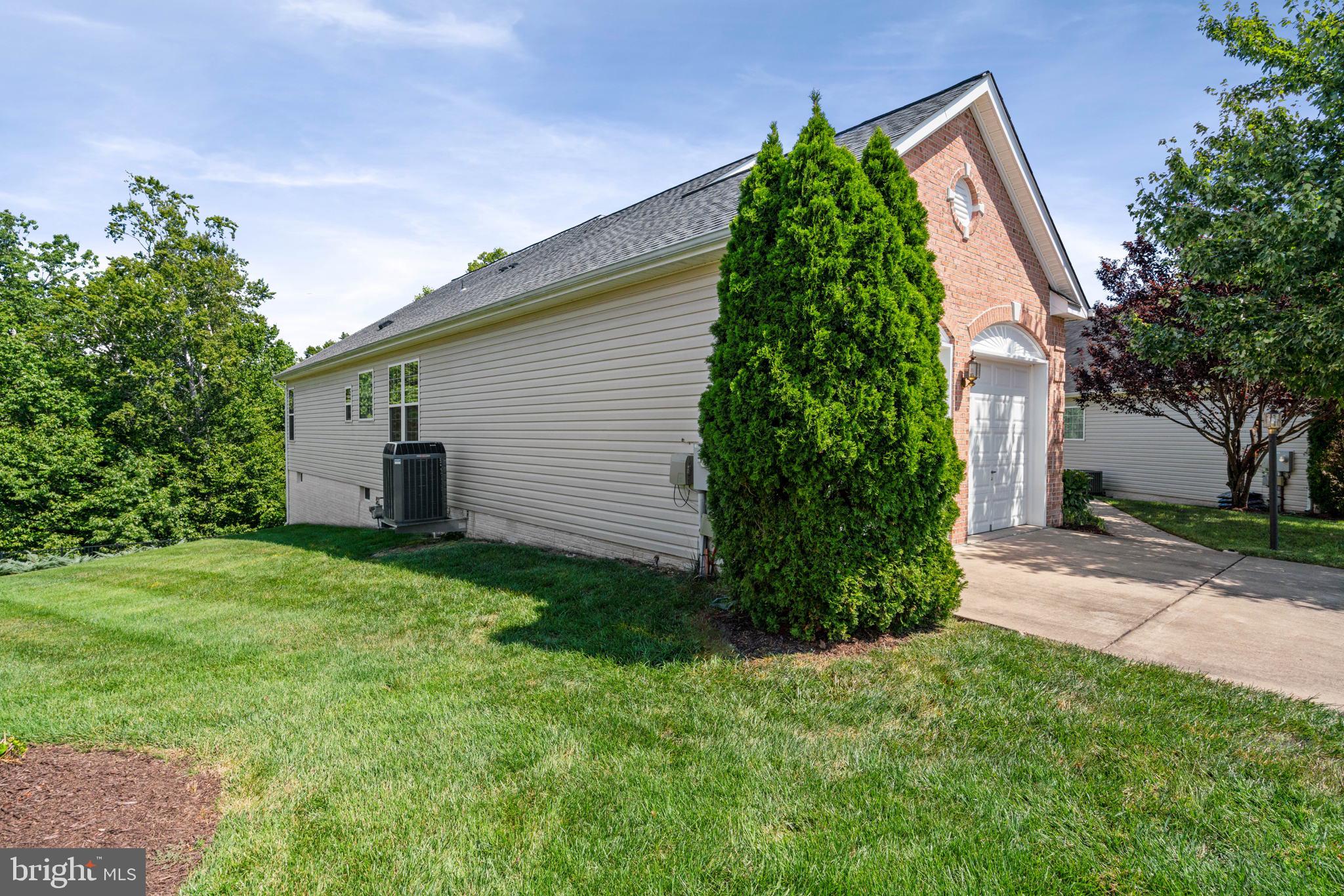 FOUR SEASONS AT HISTORIC VA - Residential