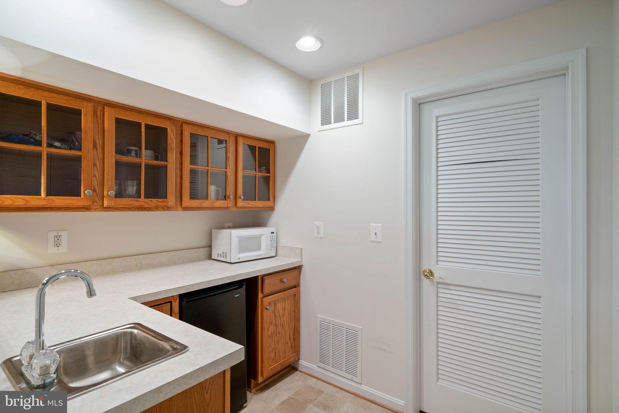 FOUR SEASONS AT HISTORIC VA - Residential