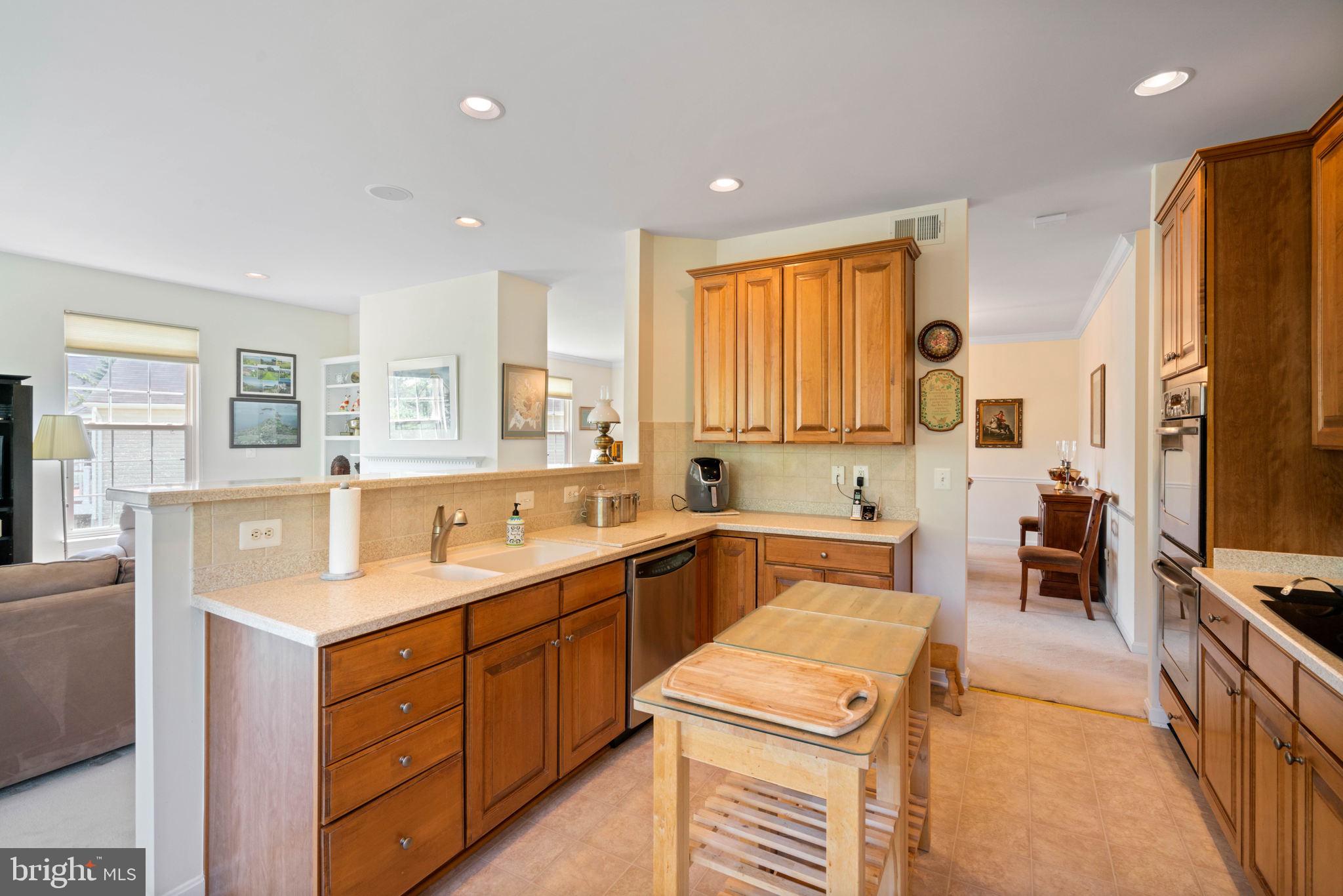 FOUR SEASONS AT HISTORIC VA - Residential