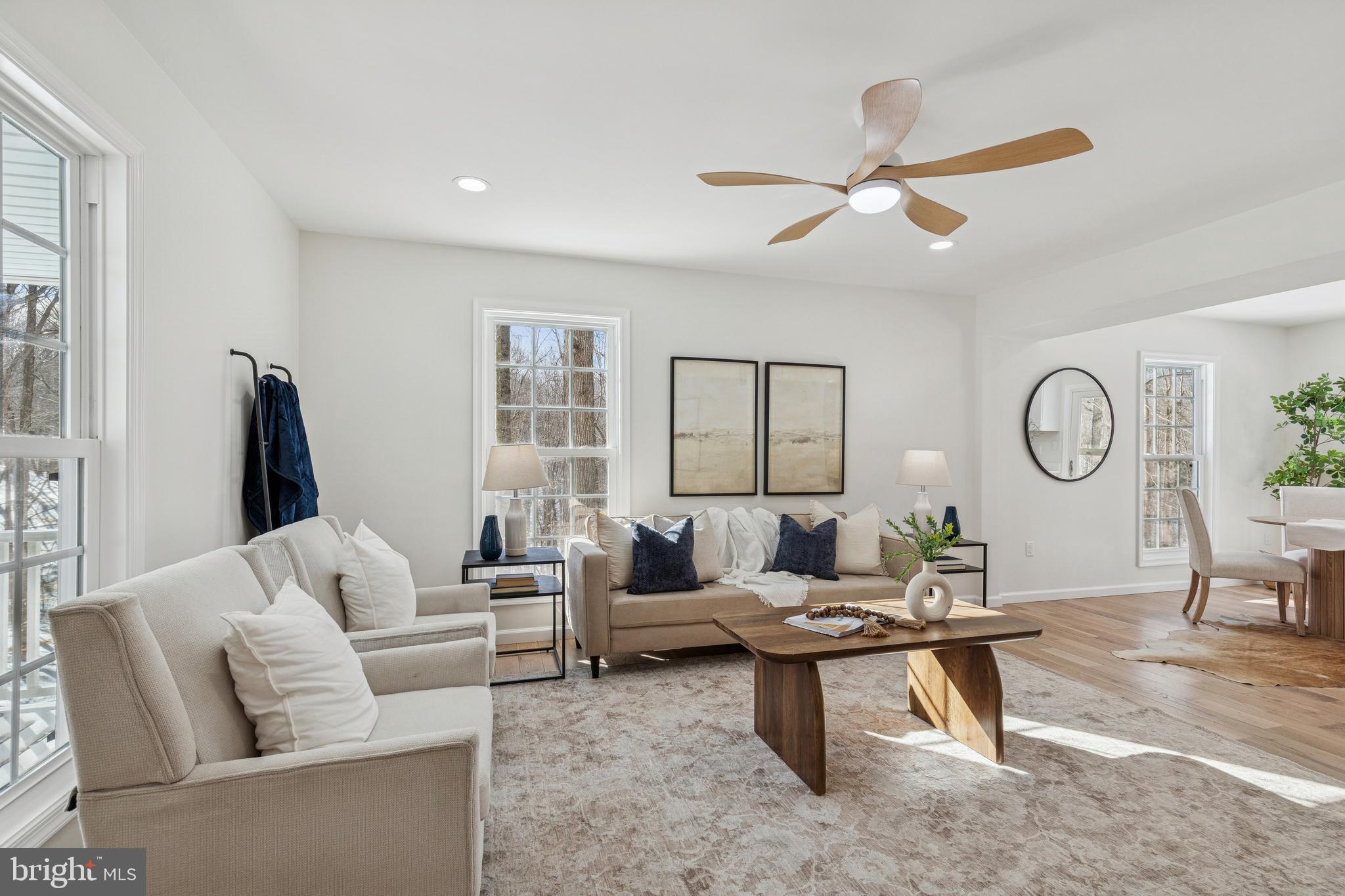 LAKE KARYLBROOK - Residential