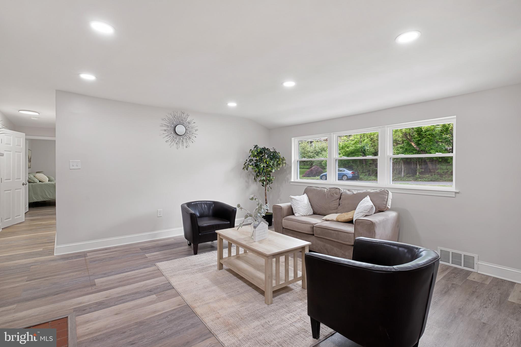 231 PHILADELPHIA PIKE