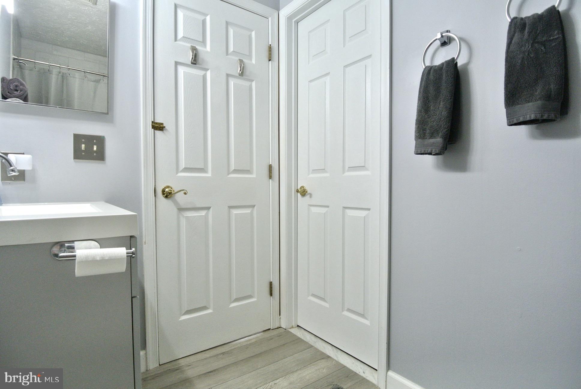 POND CONDOMINIUMS - Residential Lease