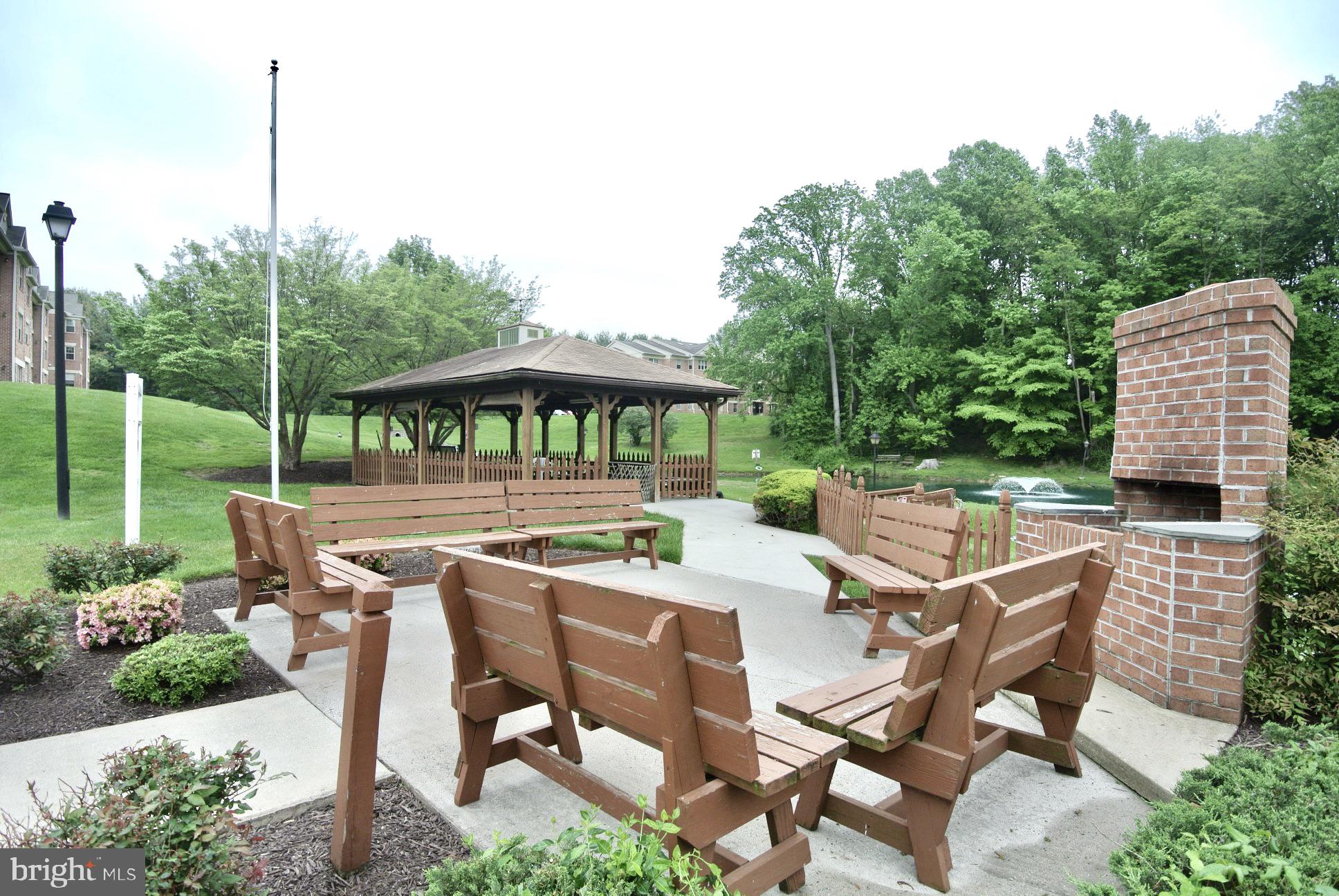 POND CONDOMINIUMS - Residential Lease