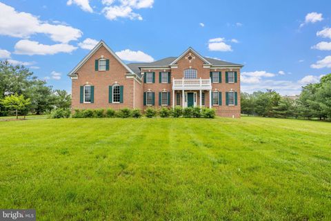 17 GRANT DRIVE CREAM RIDGE NJ 08514