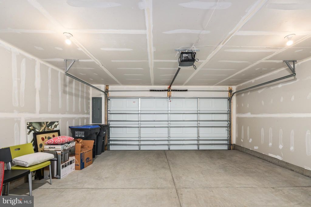 listing image 42