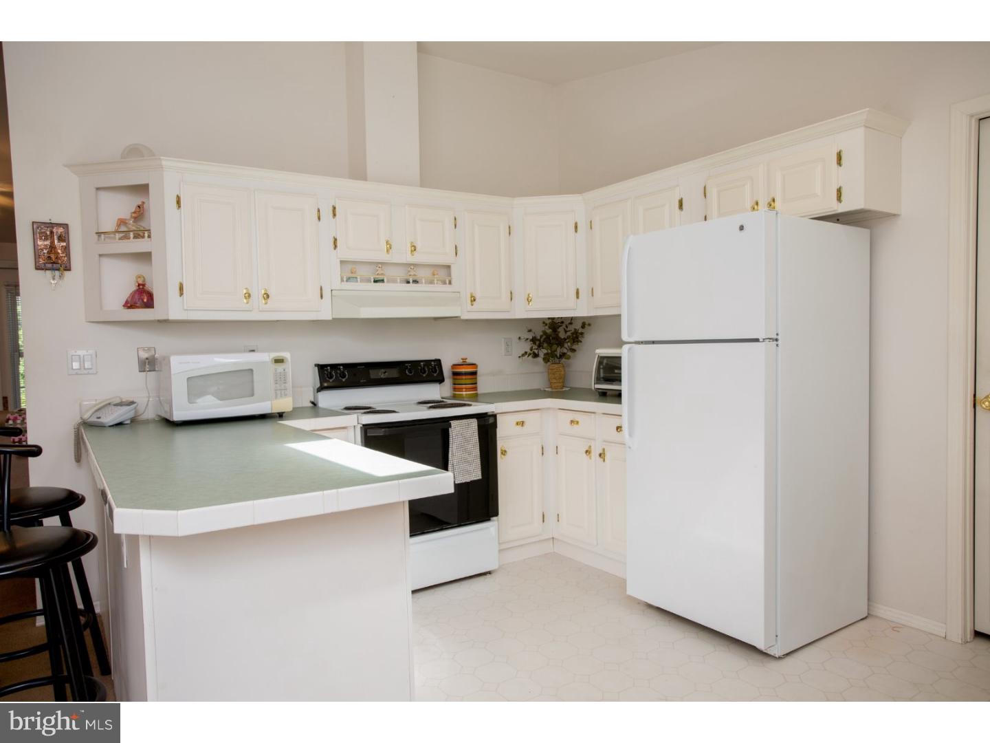 QUIET ACRES - Residential