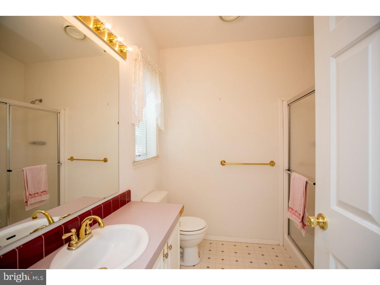 QUIET ACRES - Residential