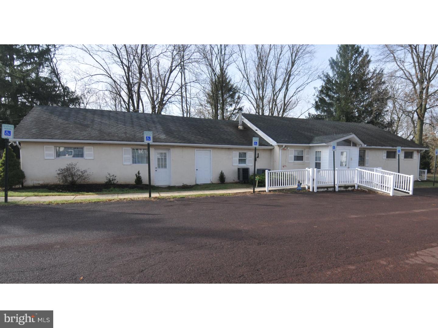 QUIET ACRES - Residential