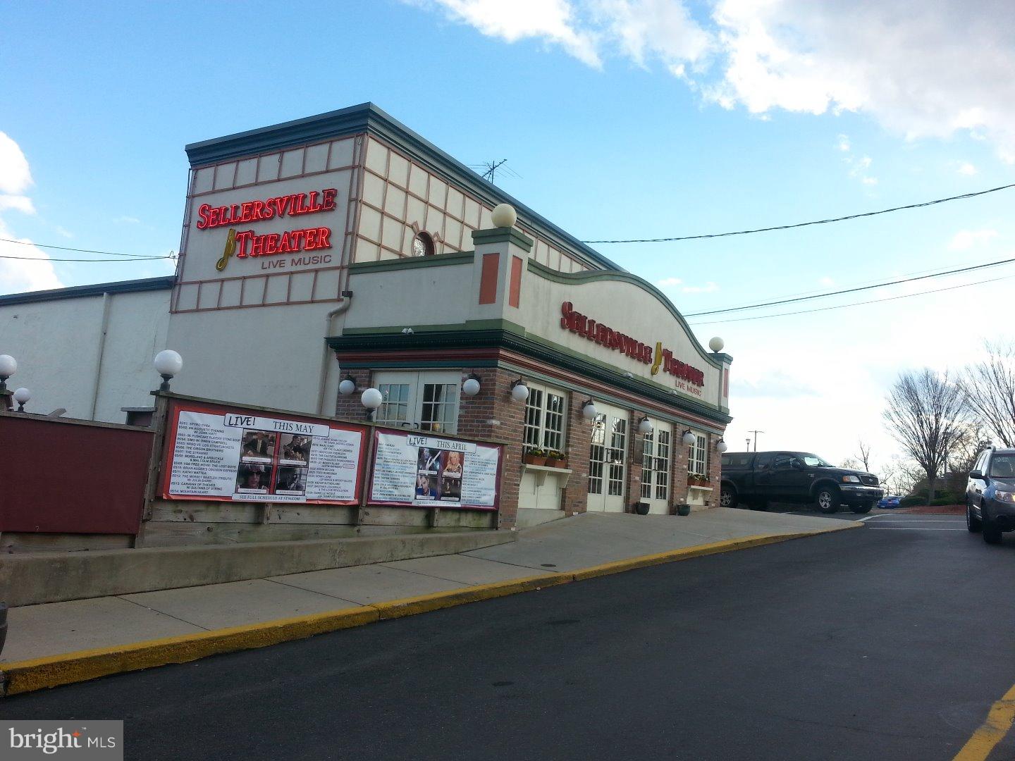 QUIET ACRES - Residential