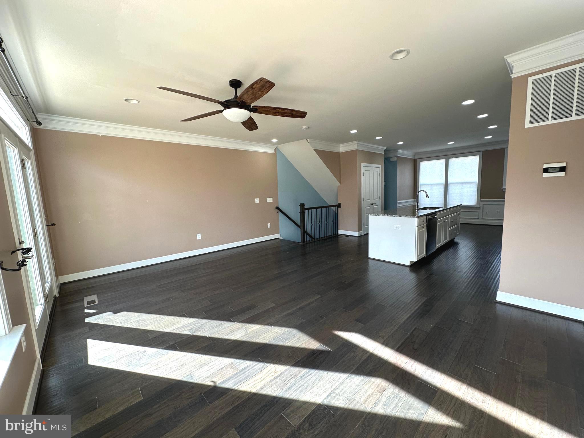 AMBROSE HILLS - Residential Lease