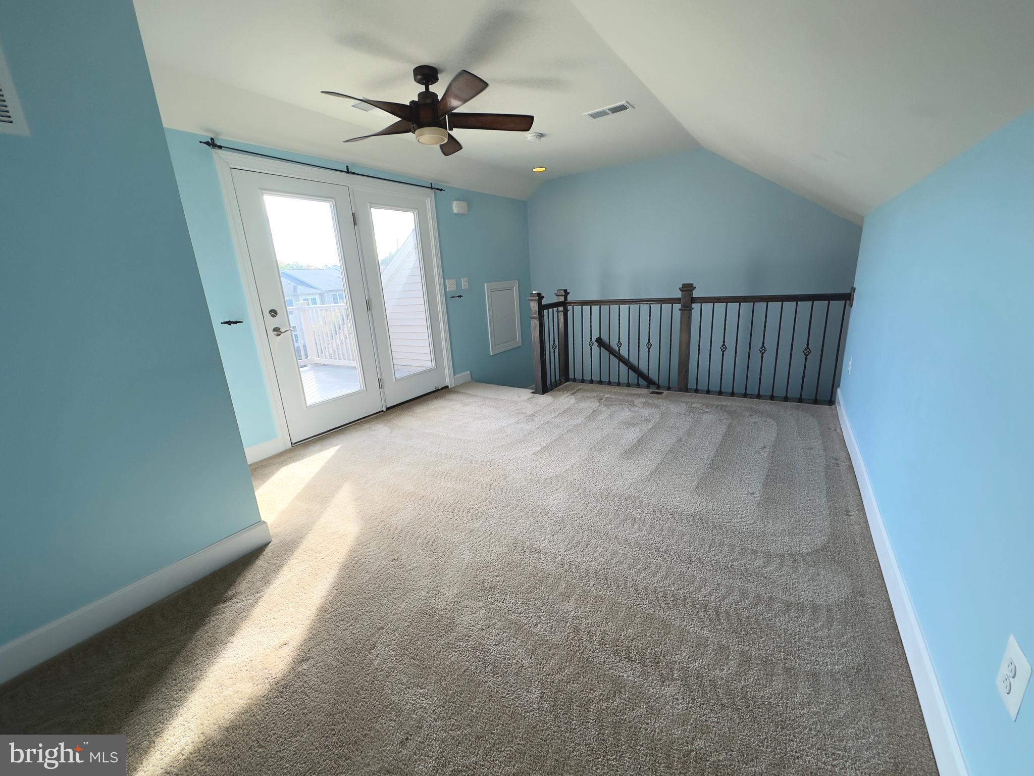 AMBROSE HILLS - Residential Lease