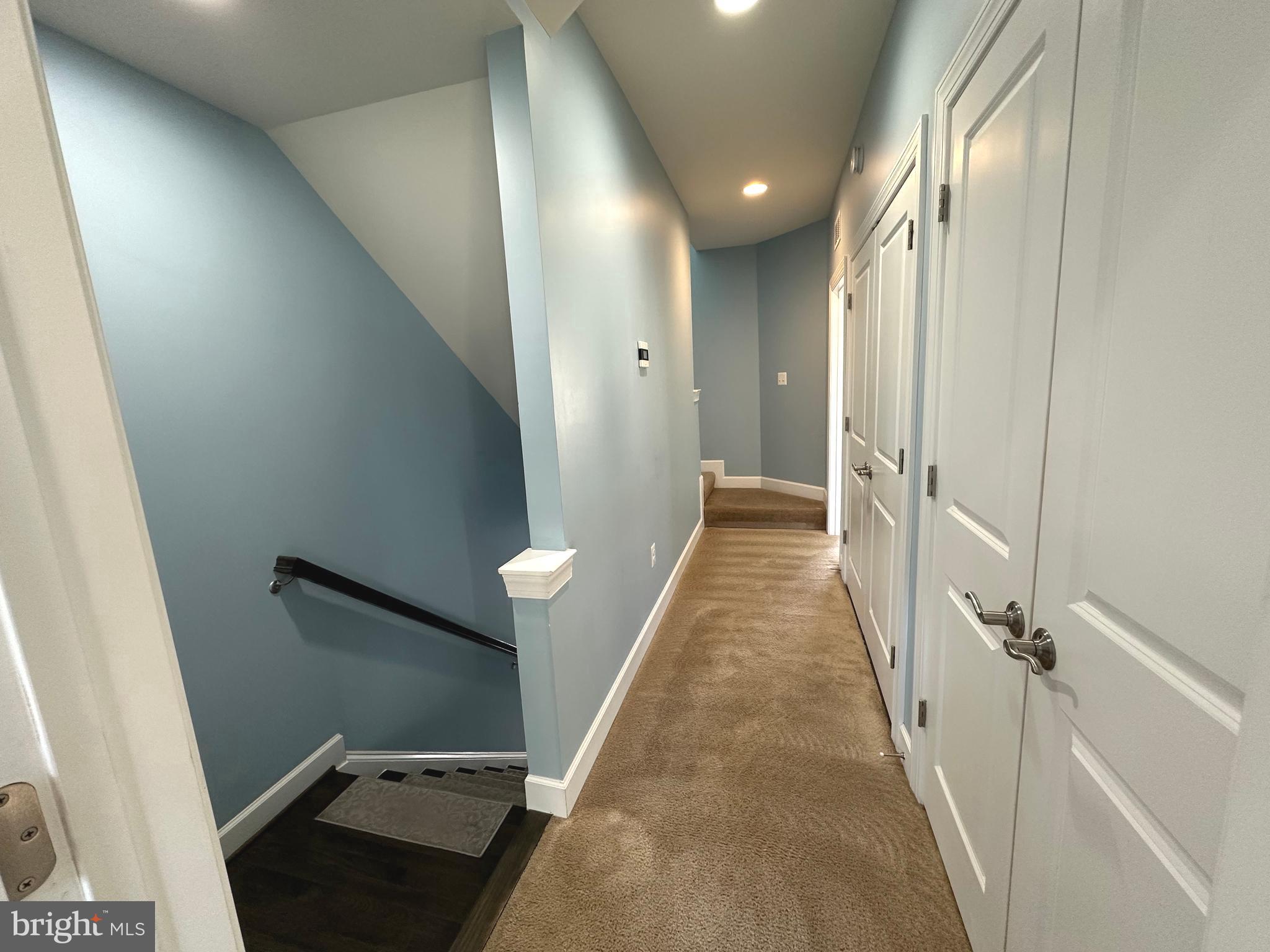 AMBROSE HILLS - Residential Lease