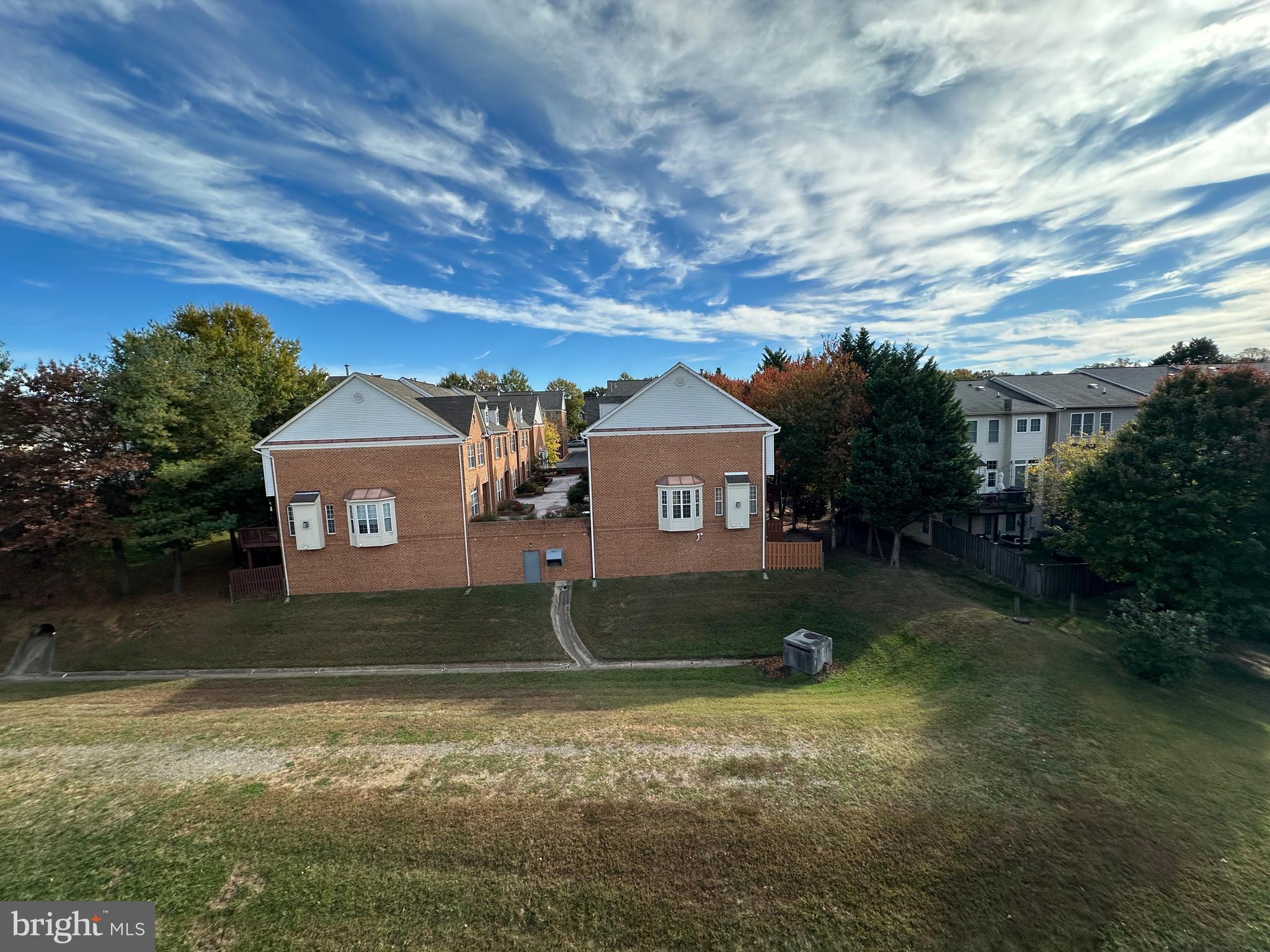 AMBROSE HILLS - Residential Lease