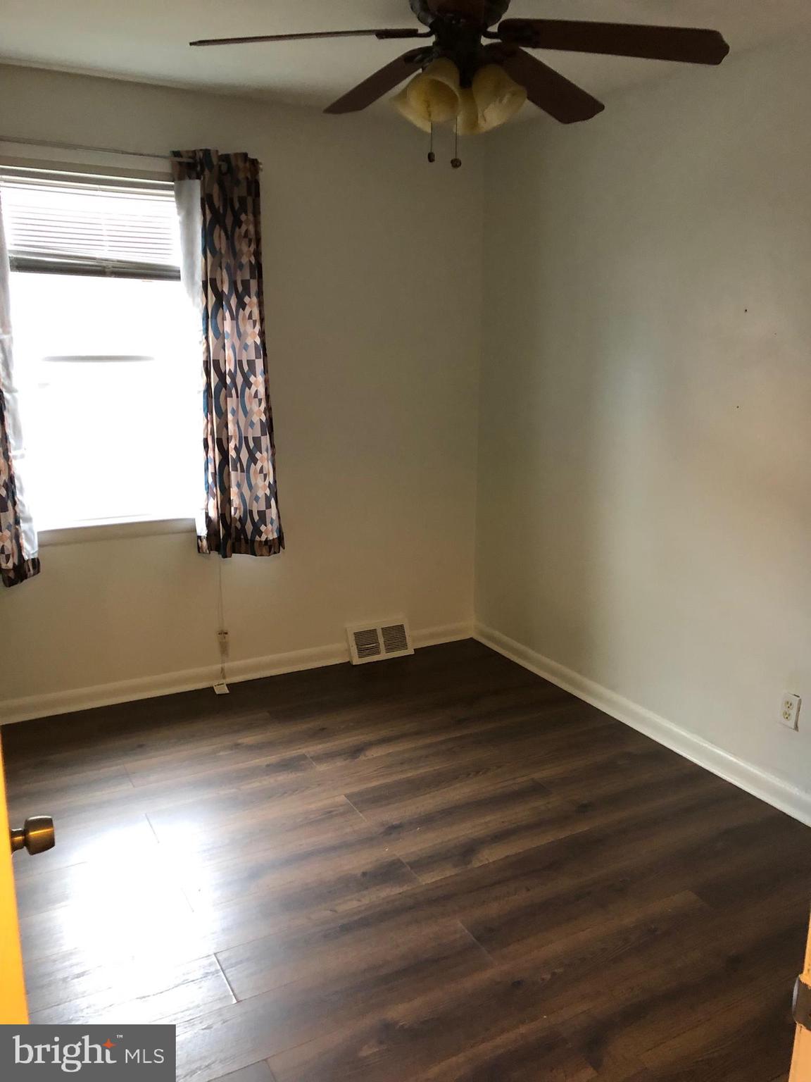 BELLS CORNER - Residential Lease