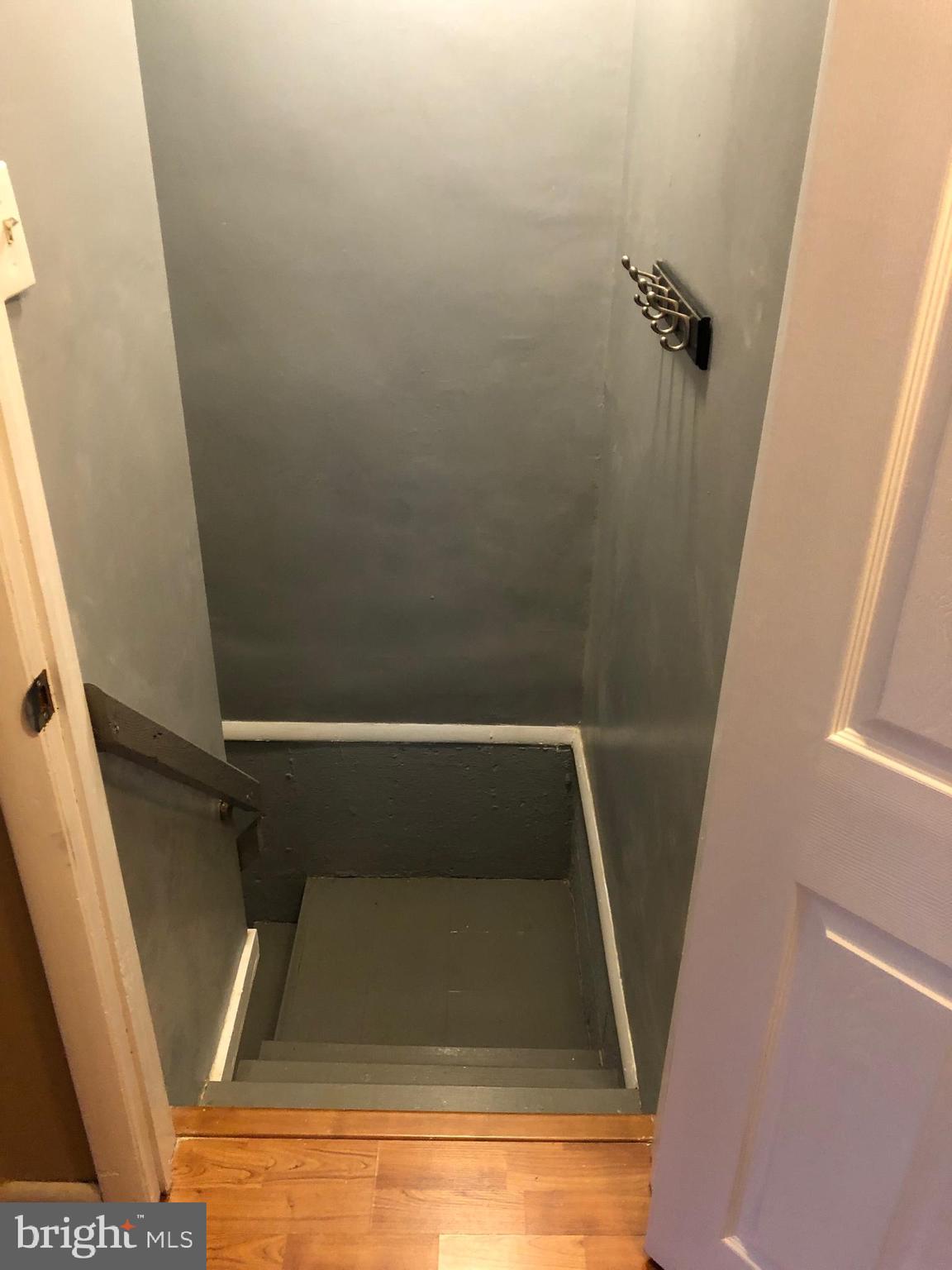 BELLS CORNER - Residential Lease