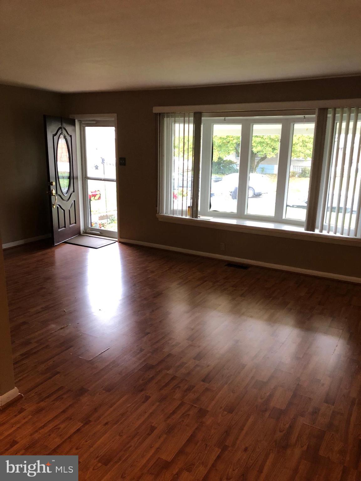 BELLS CORNER - Residential Lease