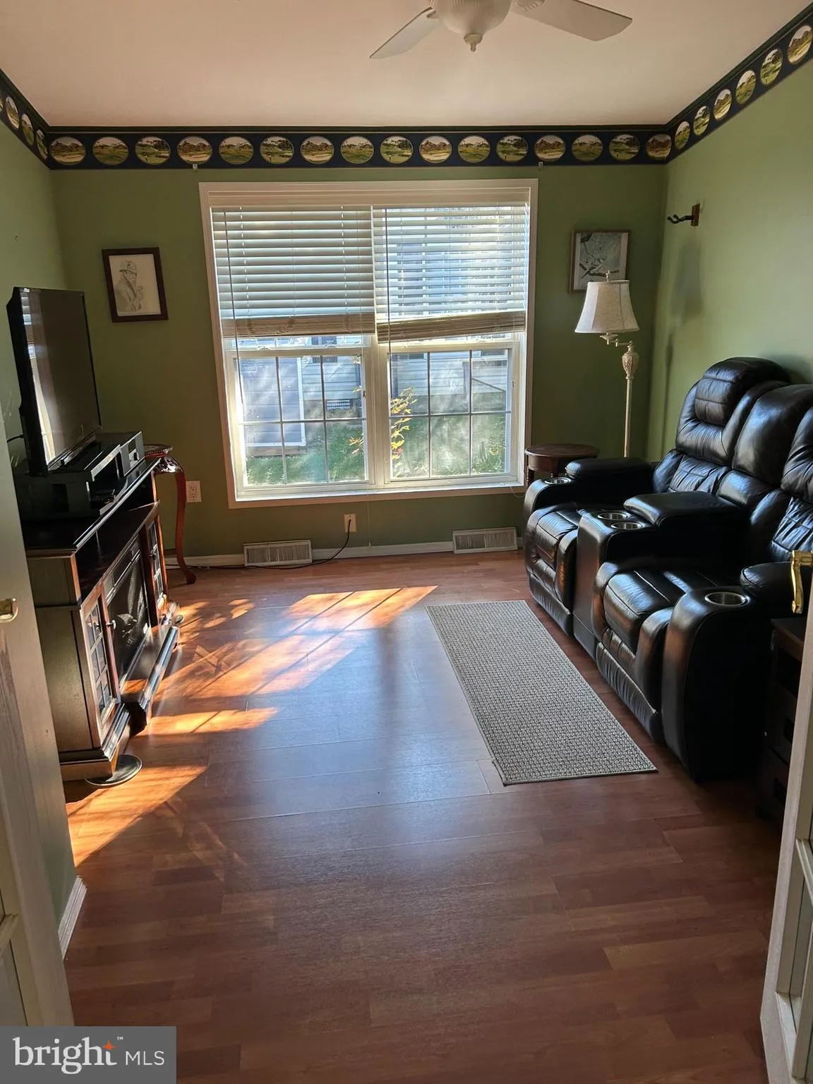 Mays Landing, New Jersey 08330, United States, 3 Bedrooms Bedrooms, ,2 BathroomsBathrooms,Residential,Active,239128