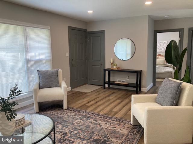 GWYNN OAK SUMMIT - Residential