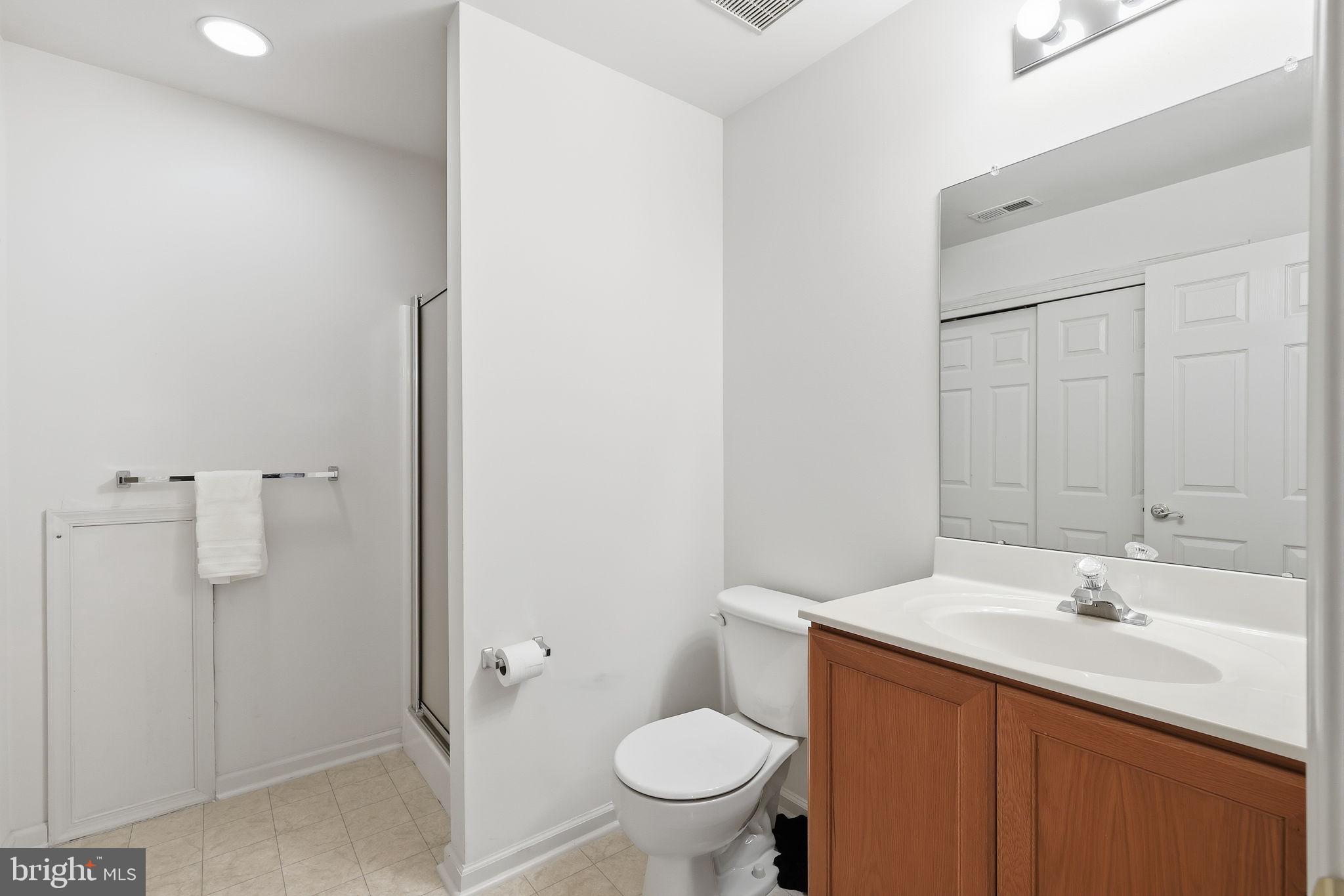 VILLAS AT SHADYBRO - Residential