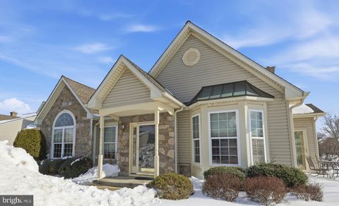 212 SHADY BROOK DRIVE 283 LANGHORNE PA 19047