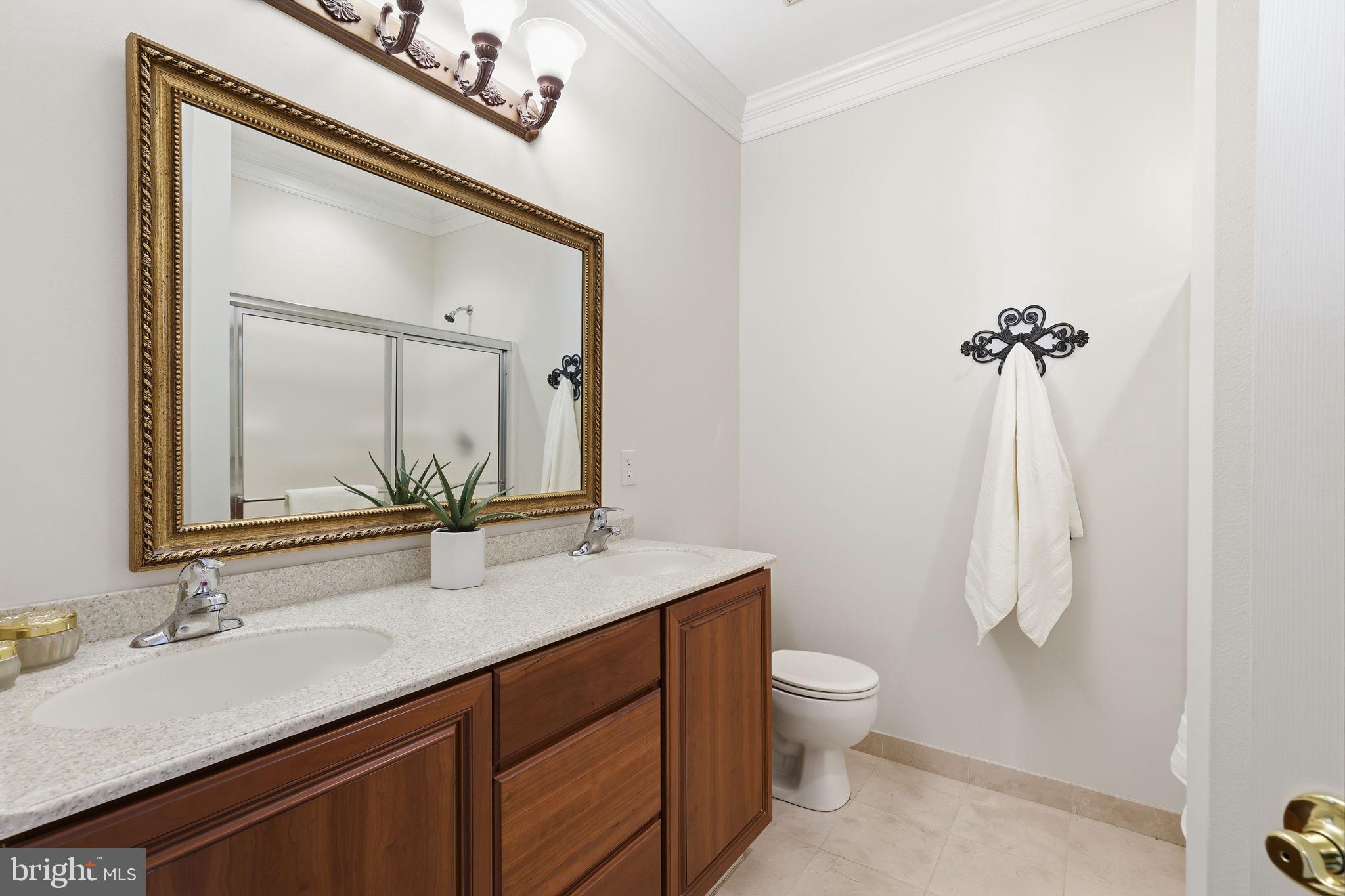 VILLAS AT SHADYBRO - Residential