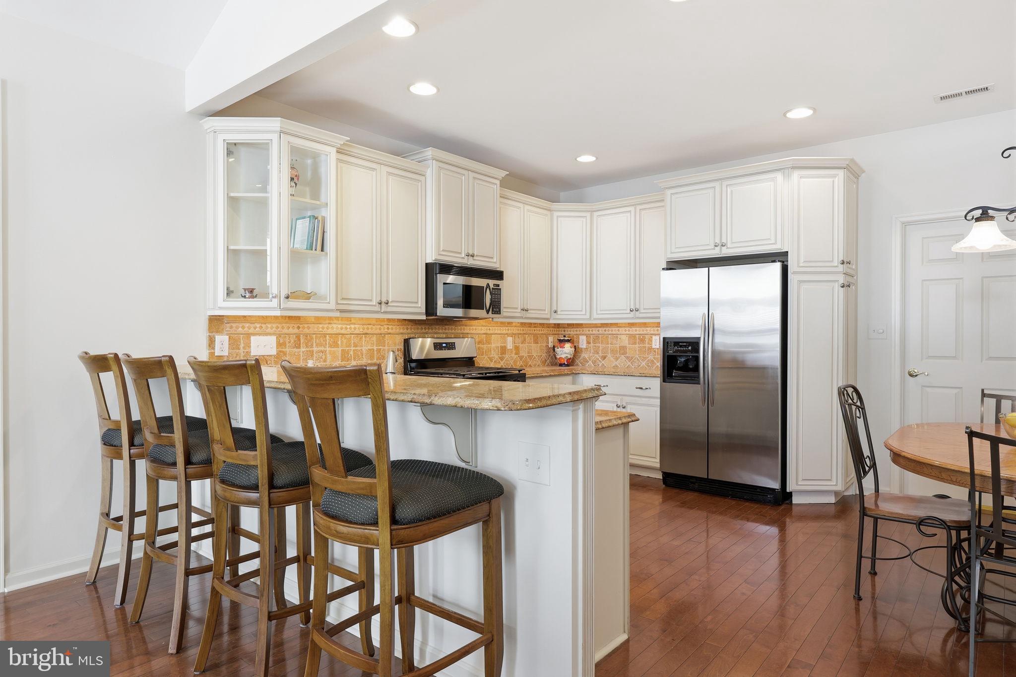 VILLAS AT SHADYBRO - Residential