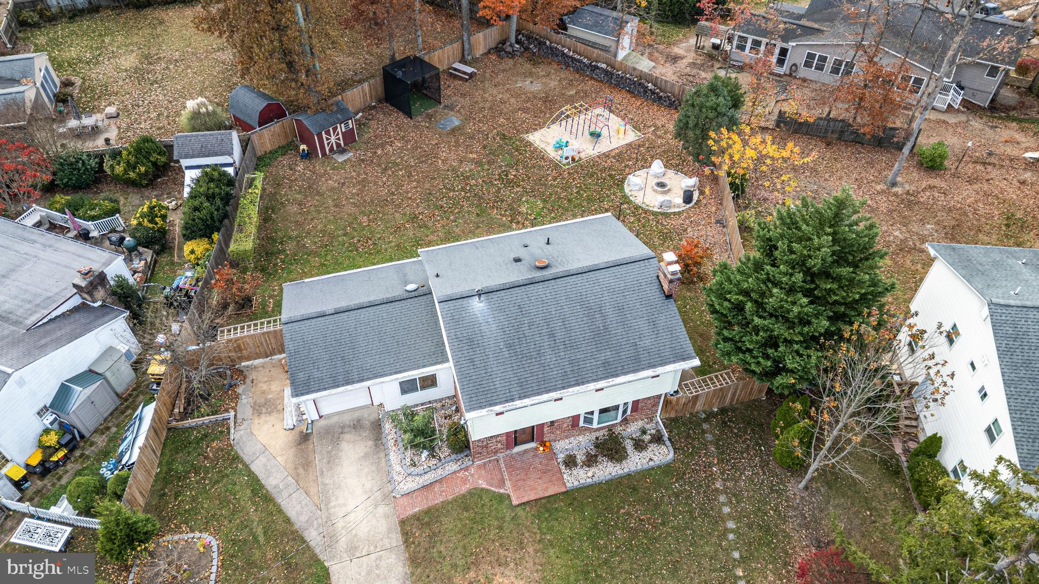 WEST SPRINGFIELD VILLAGE - Residential Lease