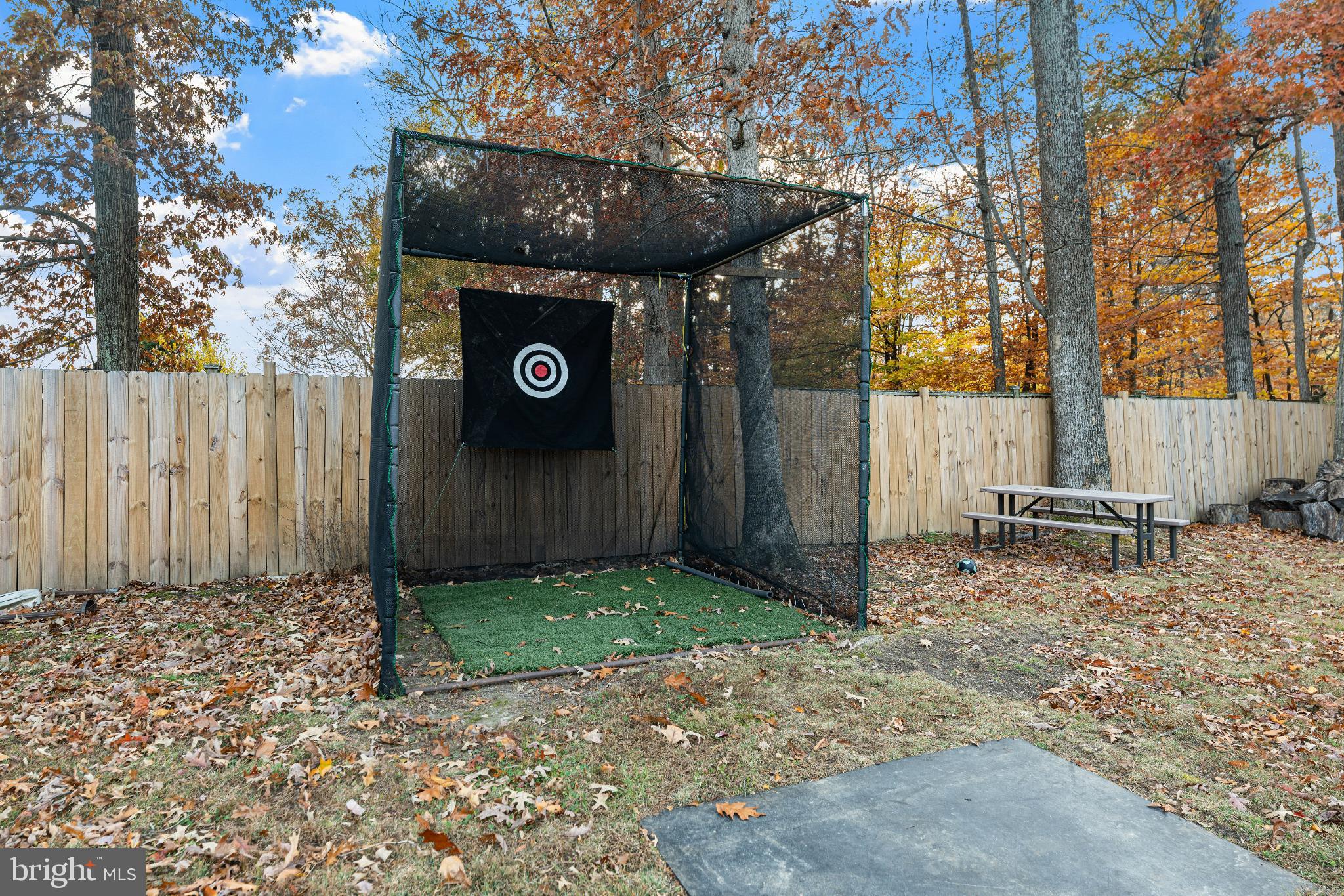 WEST SPRINGFIELD VILLAGE - Residential Lease