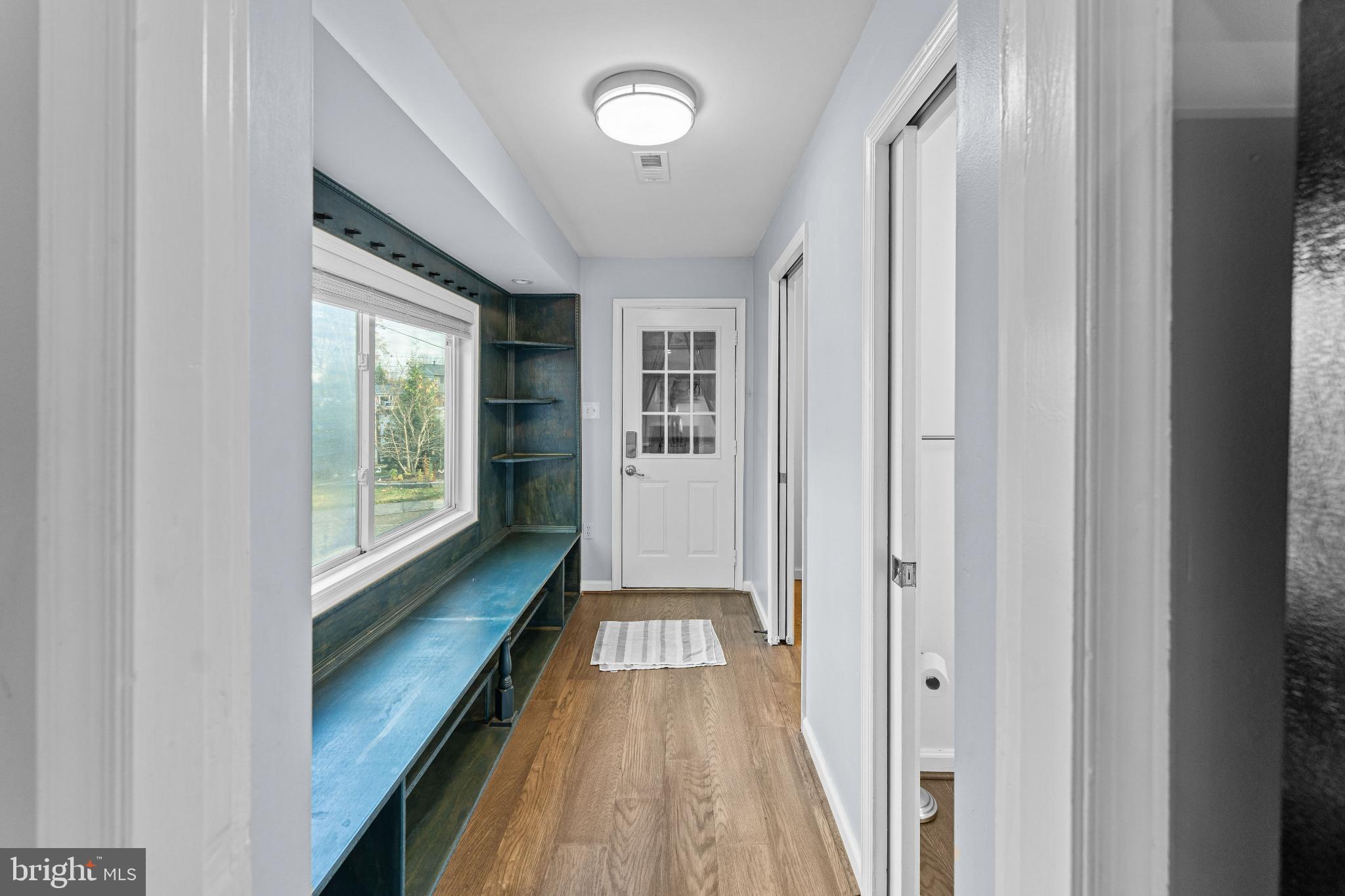 WEST SPRINGFIELD VILLAGE - Residential Lease