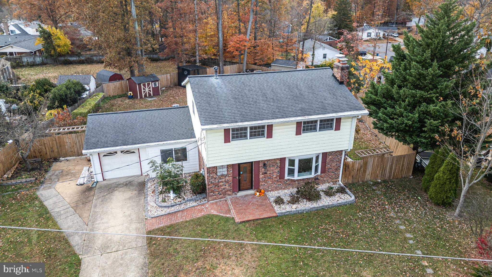 WEST SPRINGFIELD VILLAGE - Residential Lease