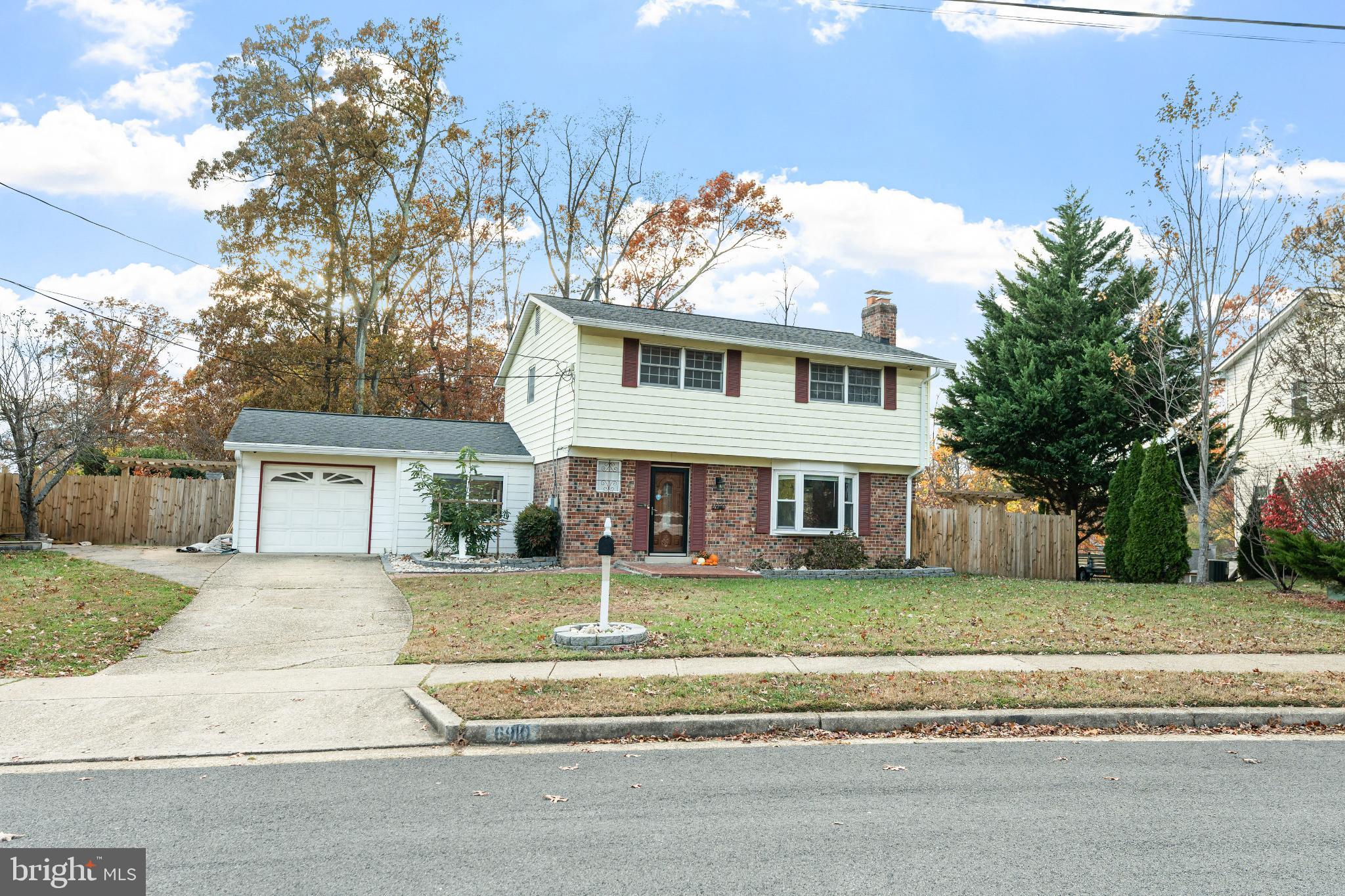 WEST SPRINGFIELD VILLAGE - Residential Lease
