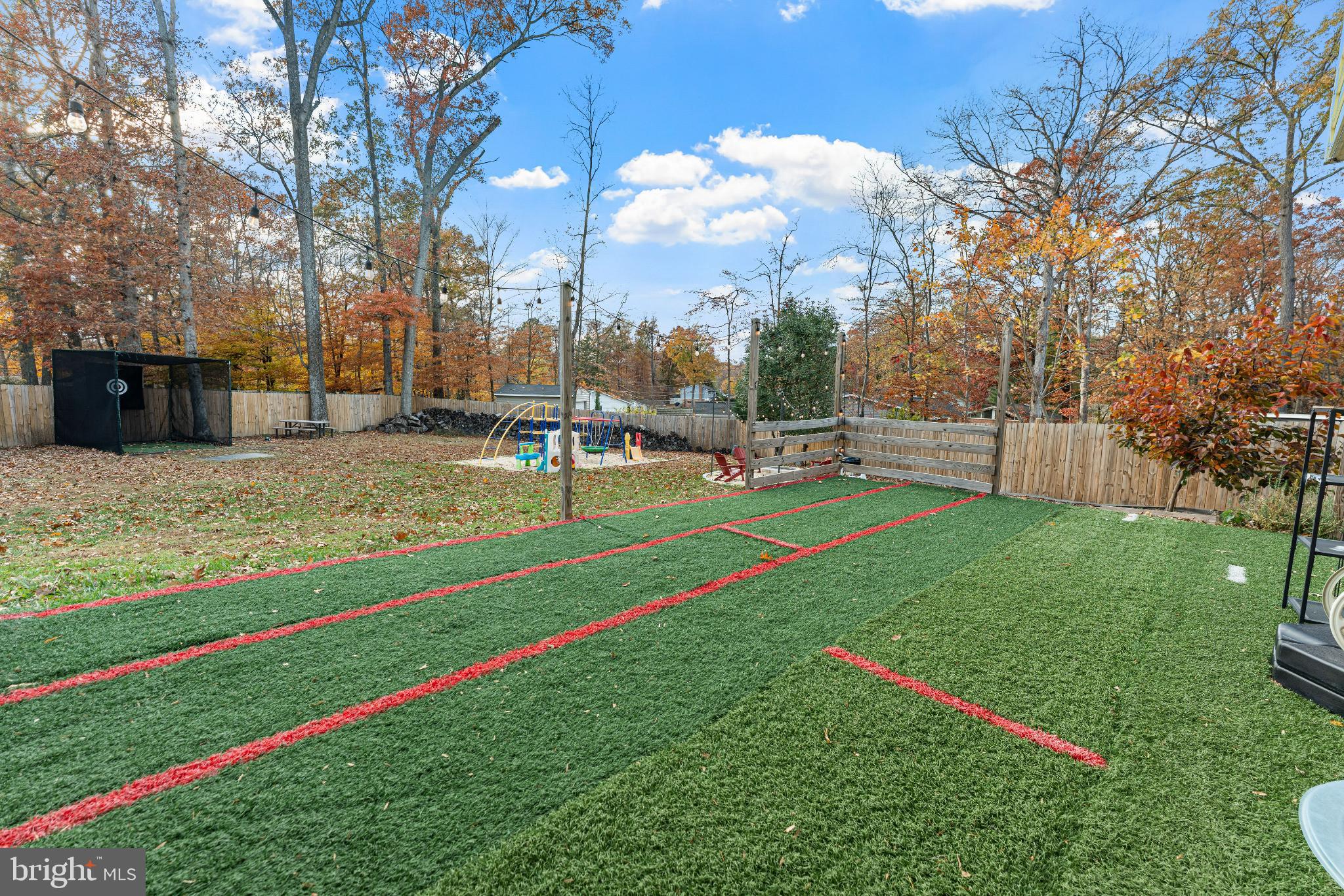 WEST SPRINGFIELD VILLAGE - Residential Lease