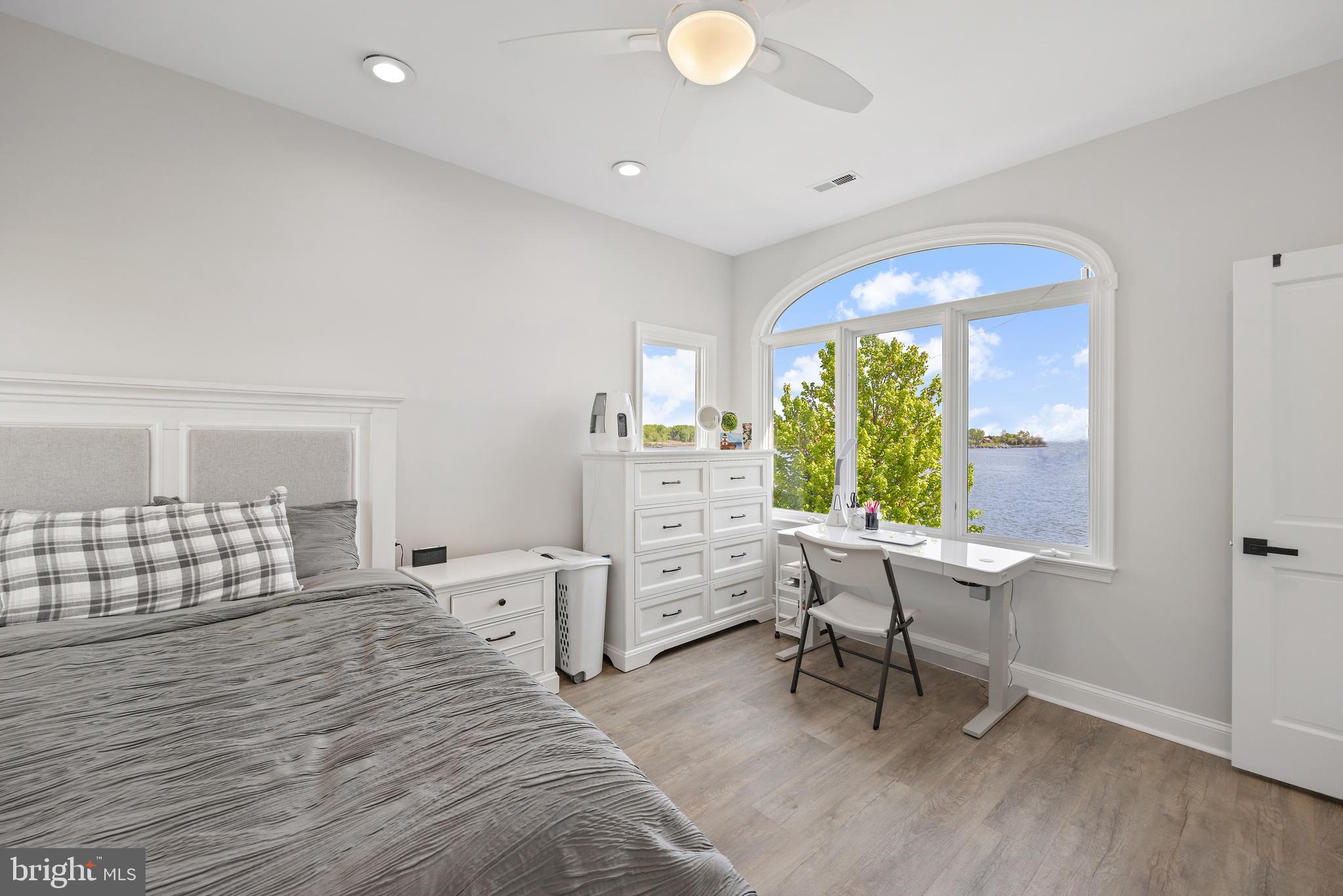 POPLAR RIDGE - Residential