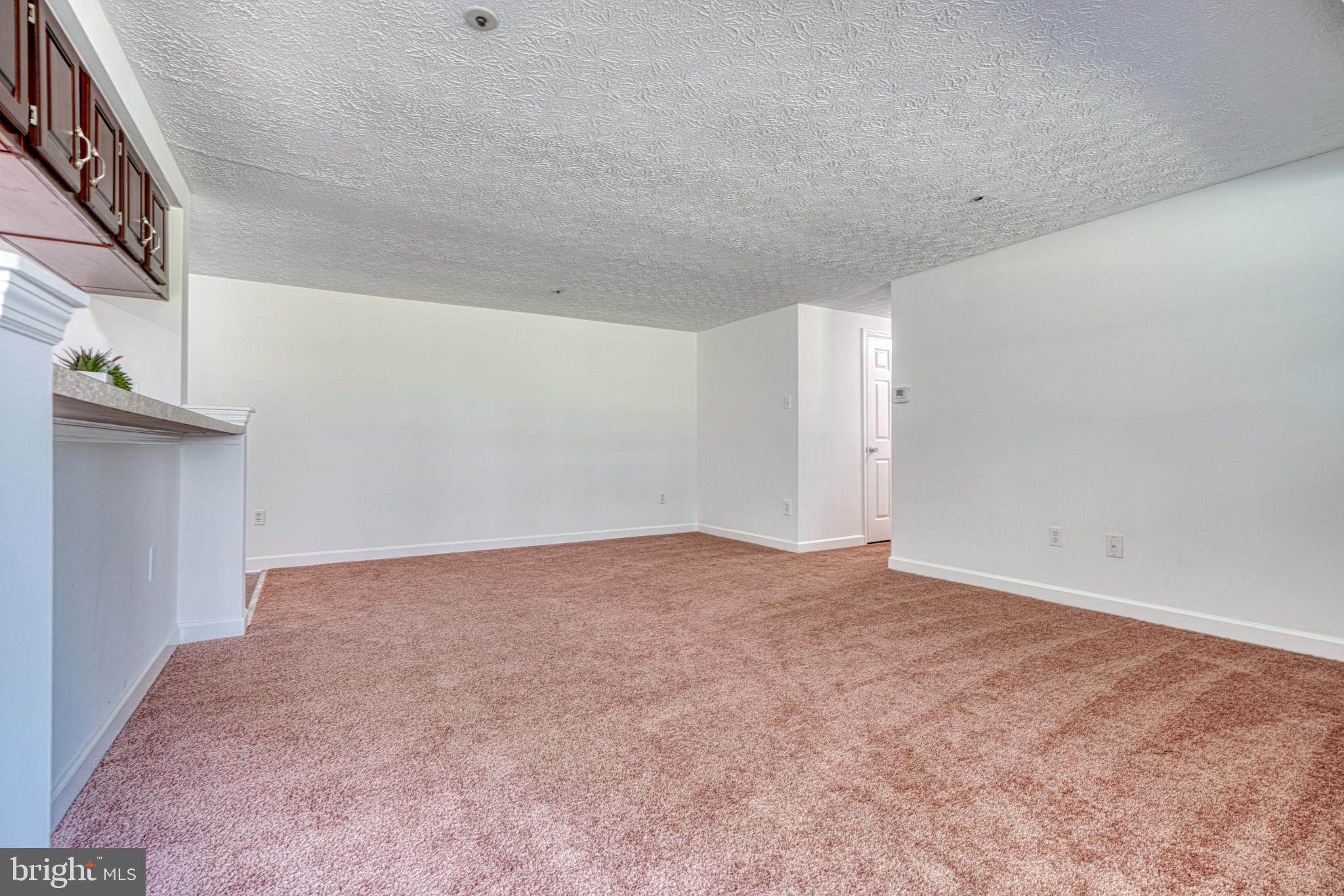 WOODBRIDGE CENTER - Residential Lease