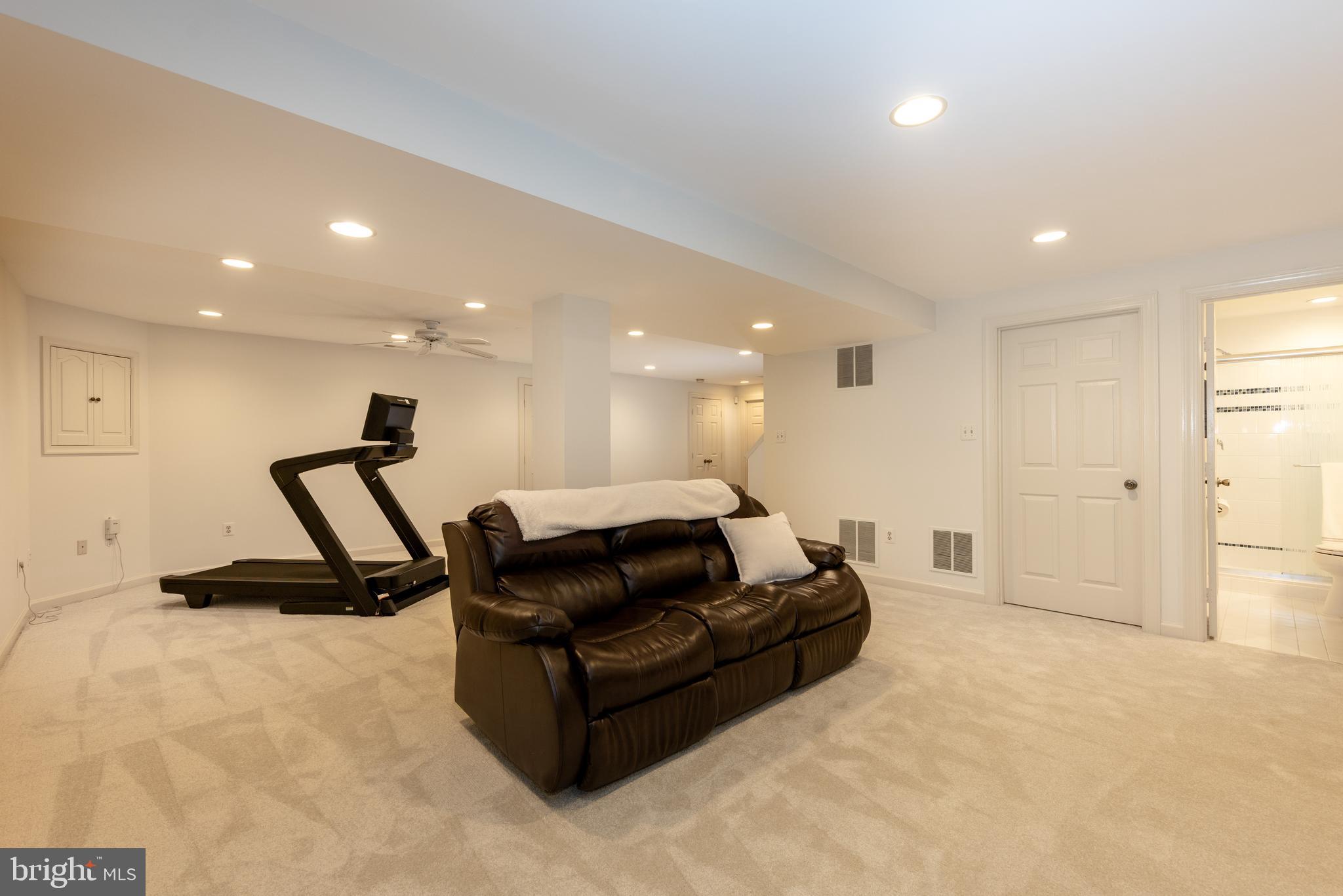 SOUTH RUN - Residential