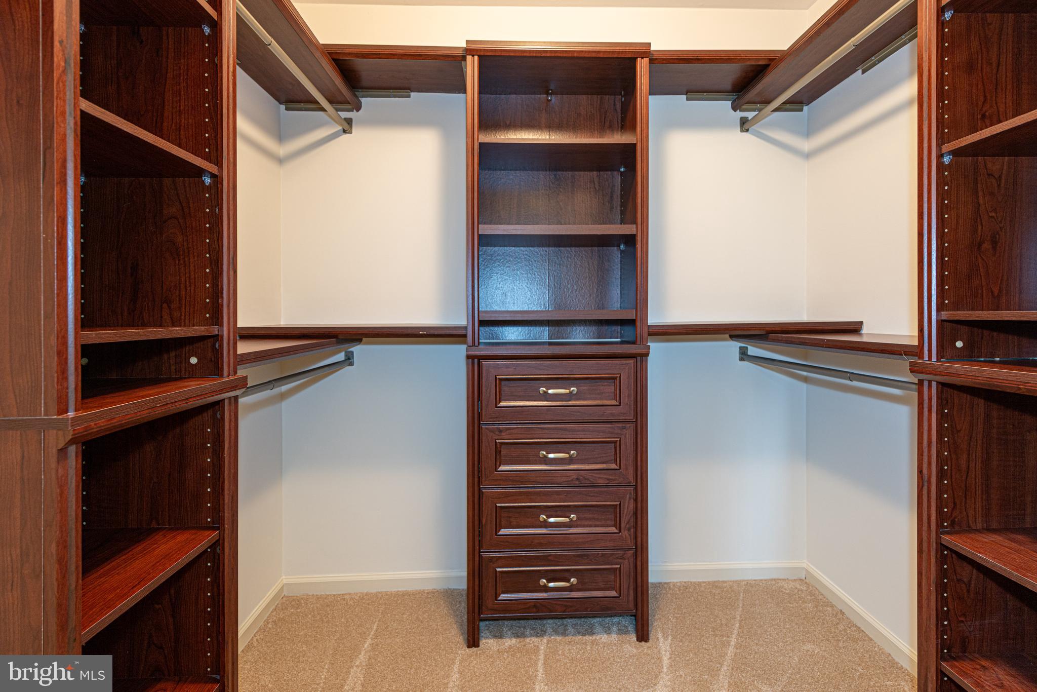 SOUTH RUN - Residential