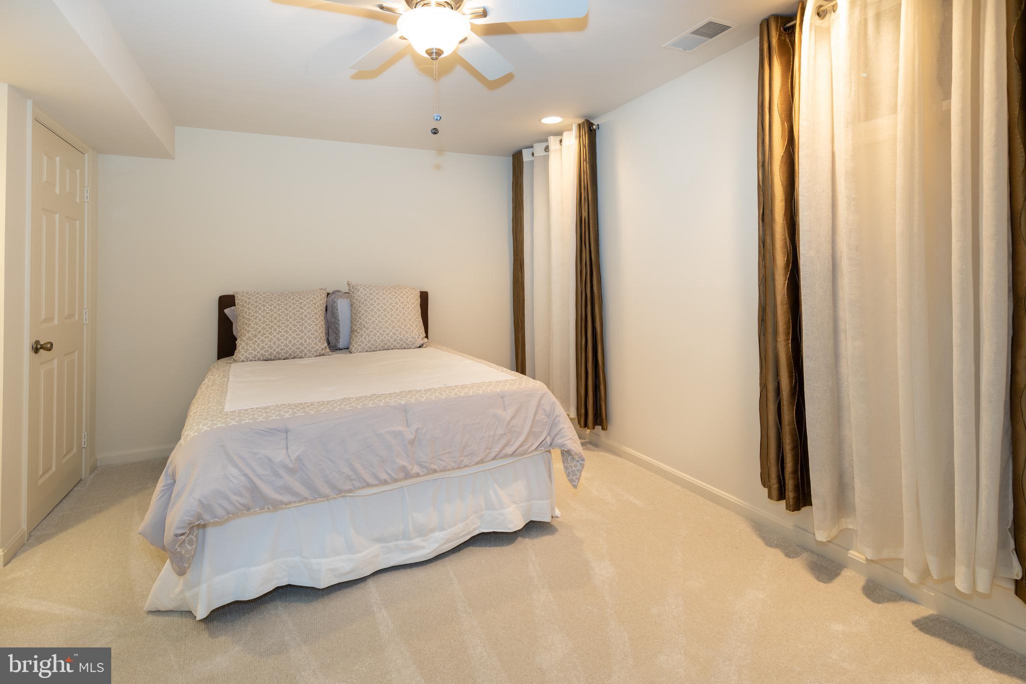 SOUTH RUN - Residential