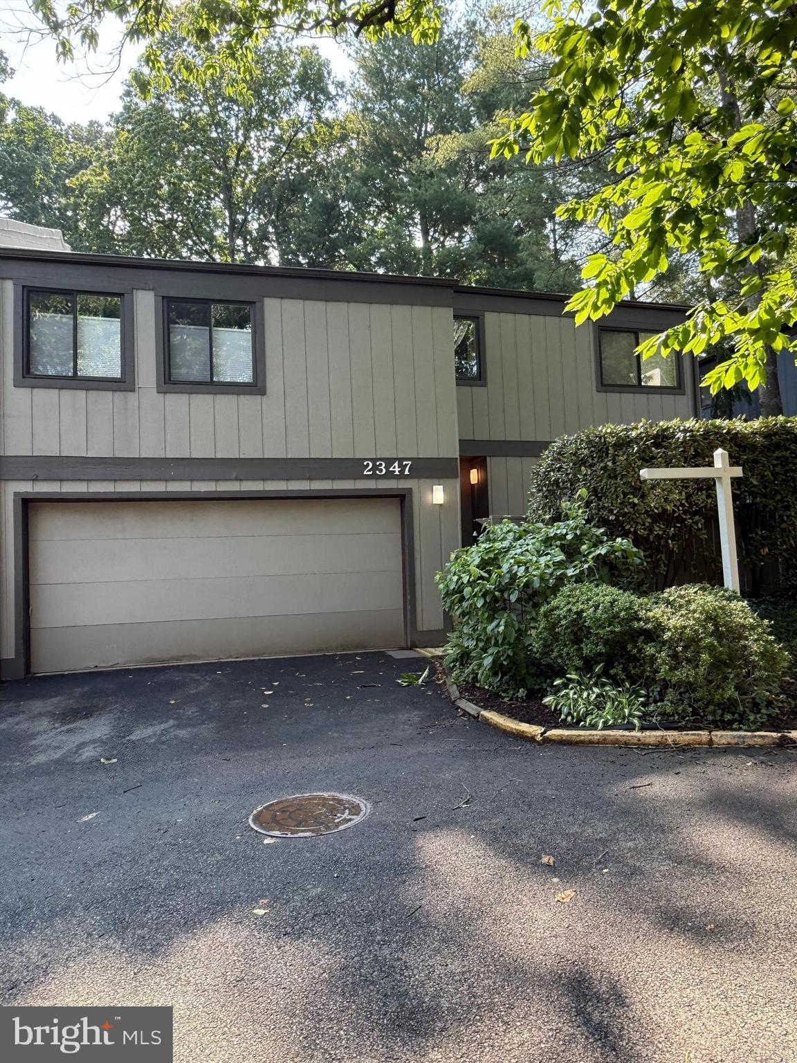 2347 GLADE BANK WAY