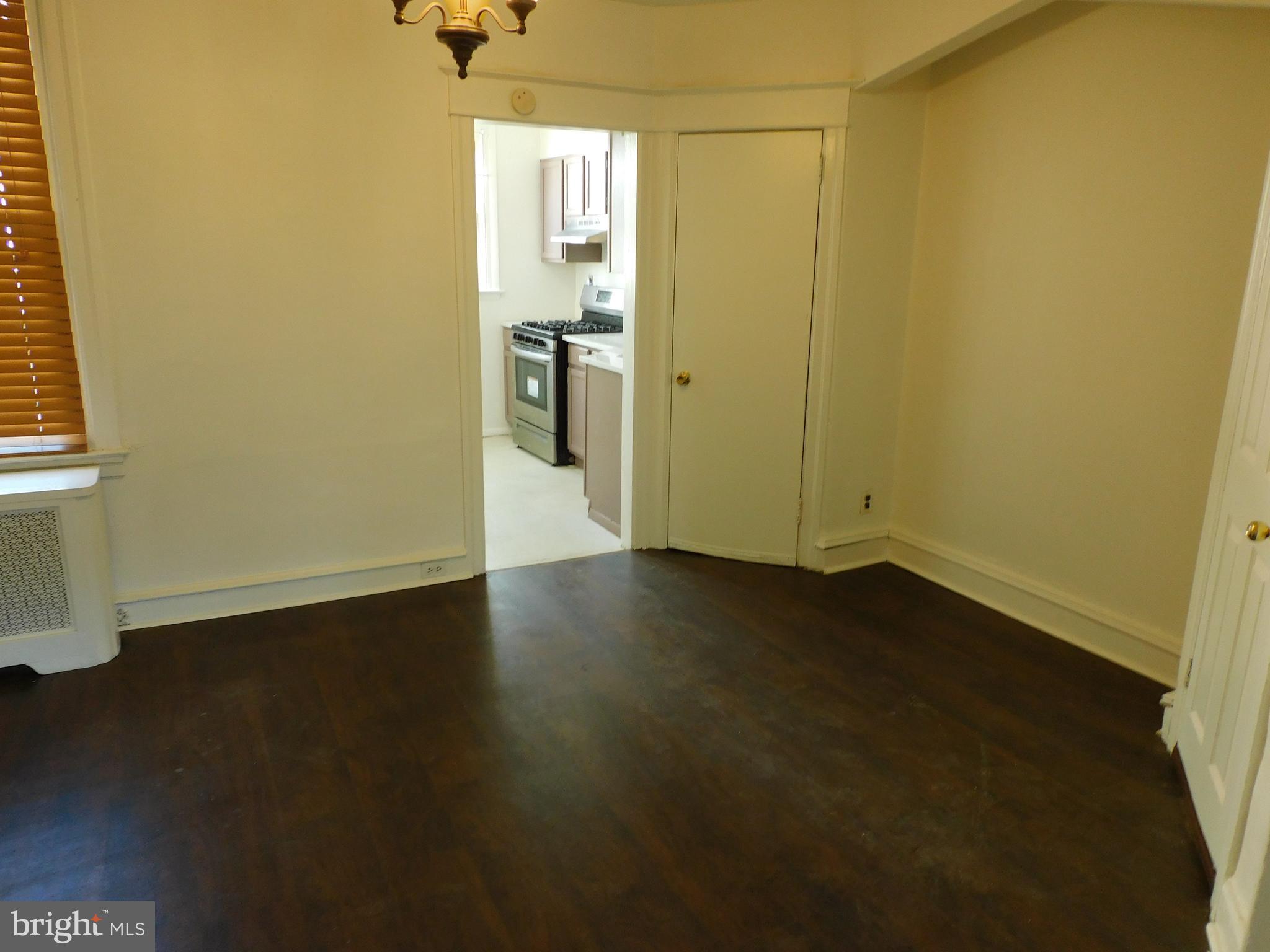 LAWNCREST - Residential