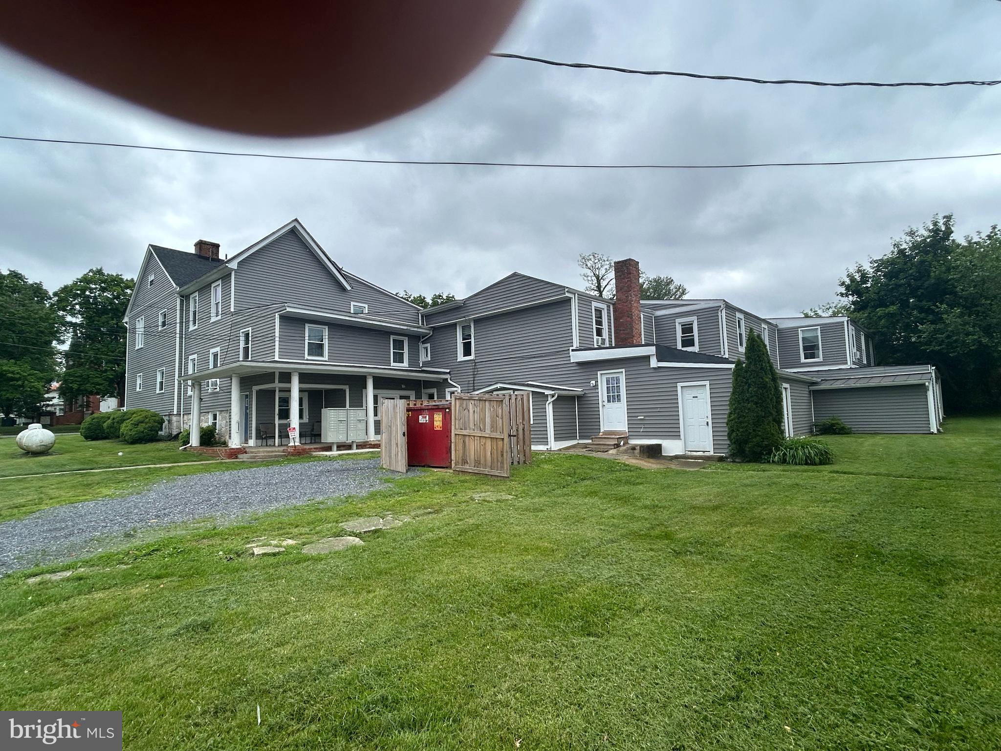 CHARLES TOWN - Commercial Sale