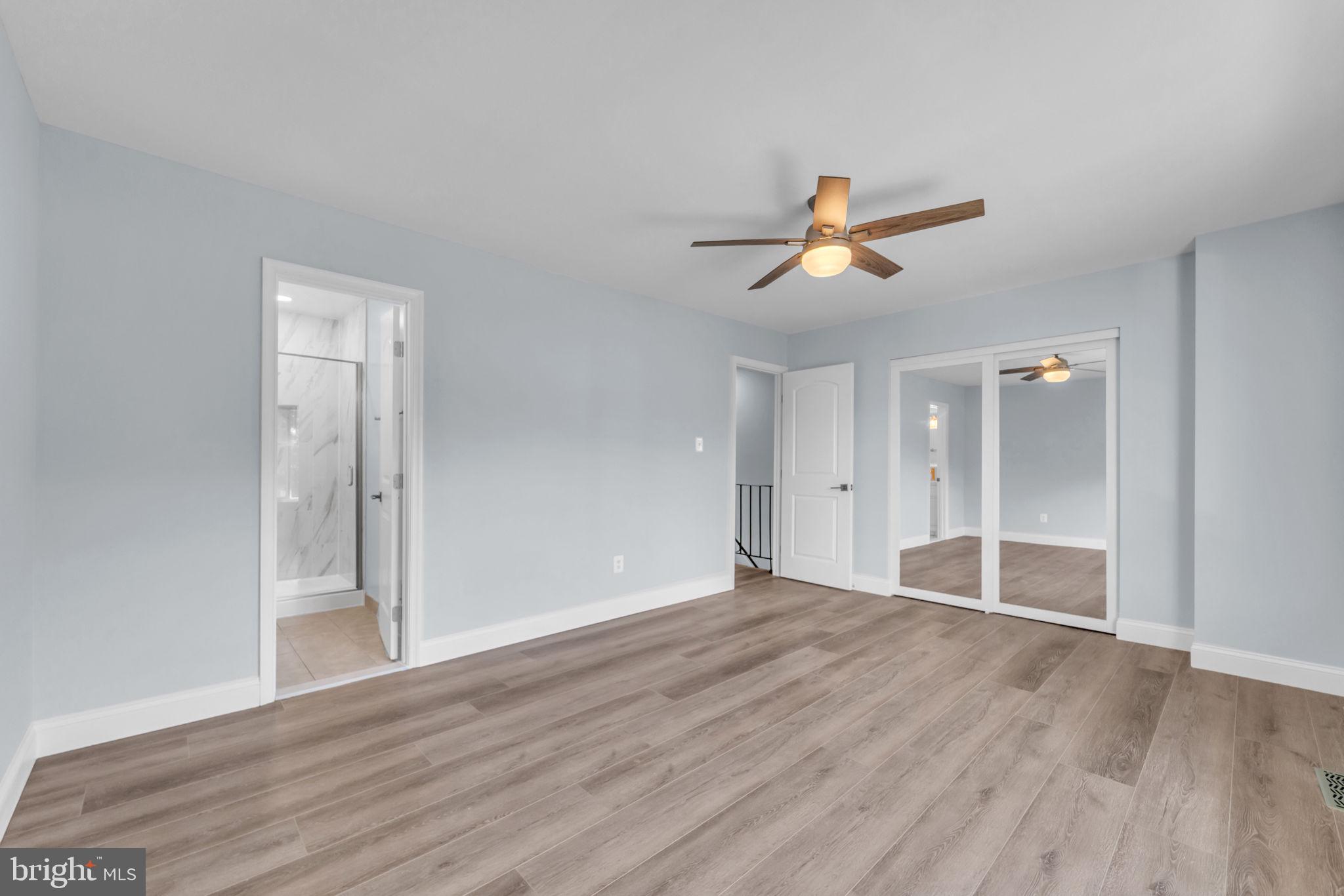 REFLECTION LAKE - Residential