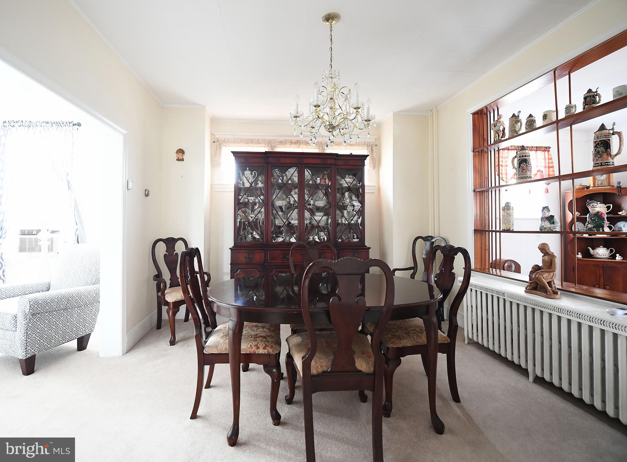 LODGE FOREST MANOR - Residential