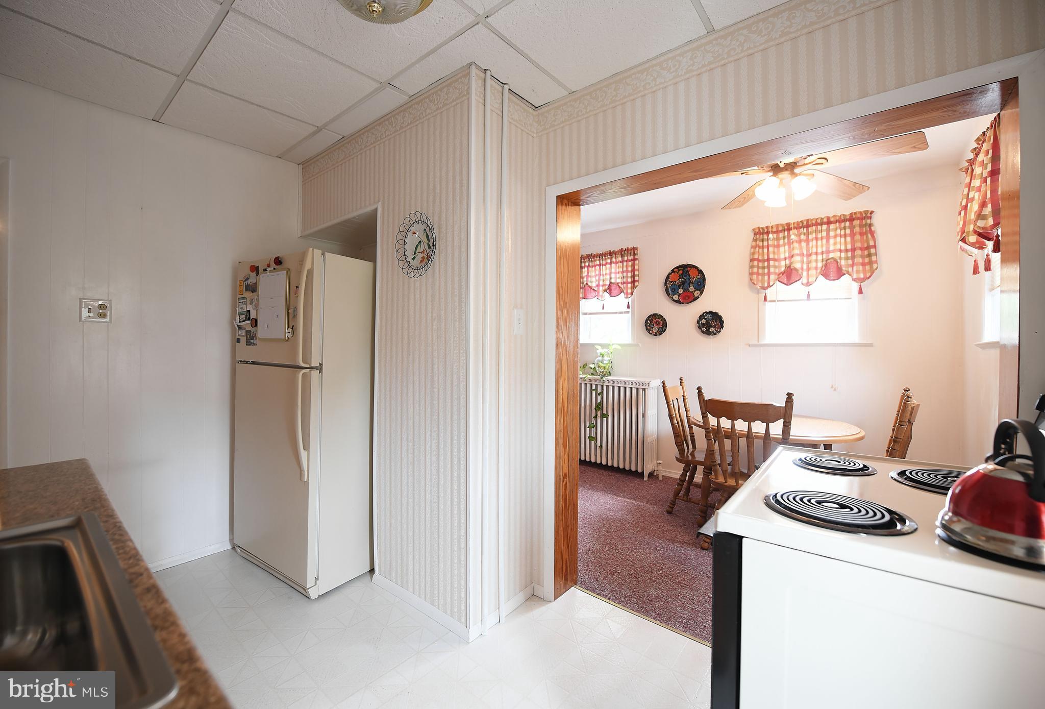 LODGE FOREST MANOR - Residential