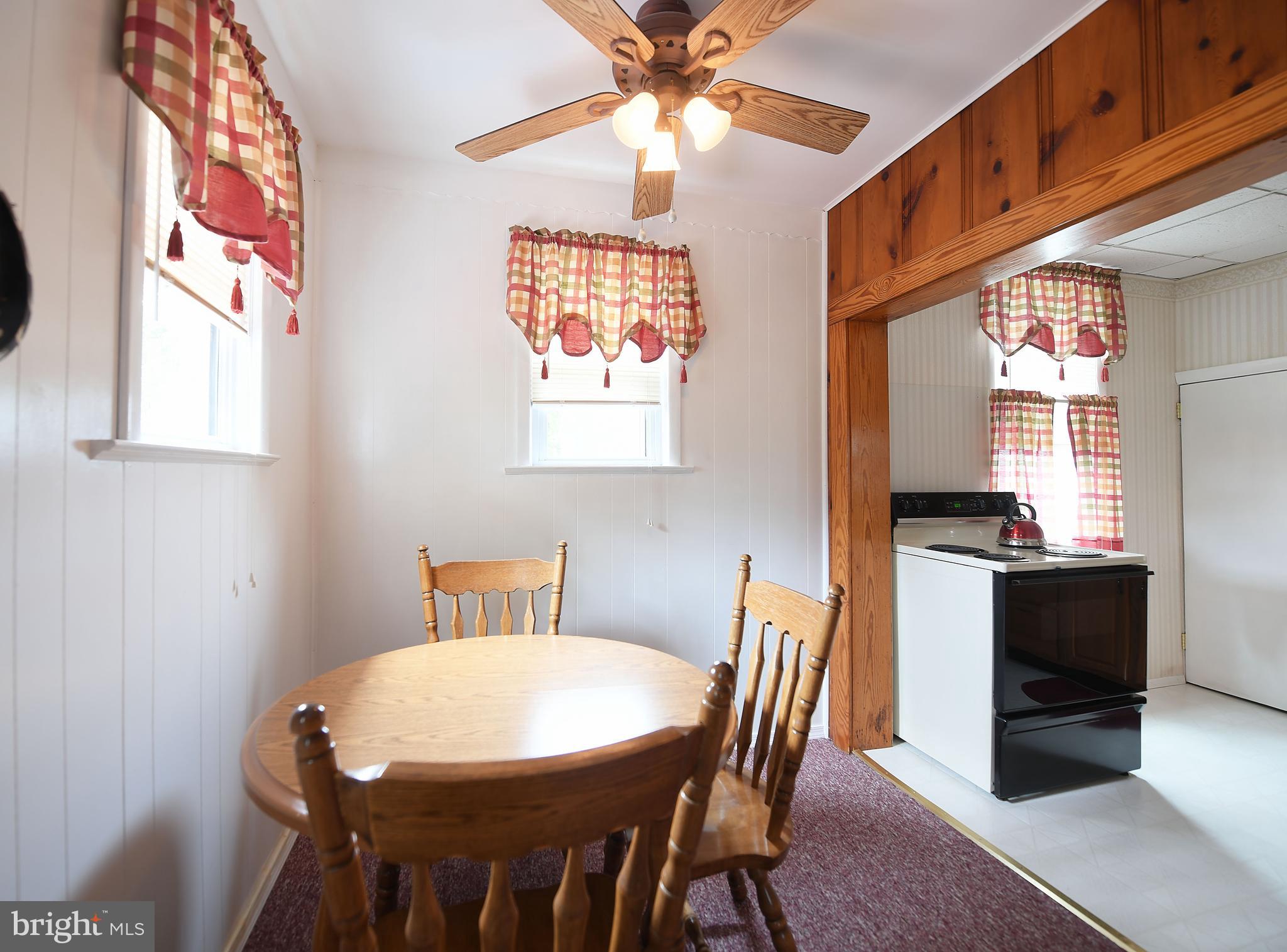 LODGE FOREST MANOR - Residential